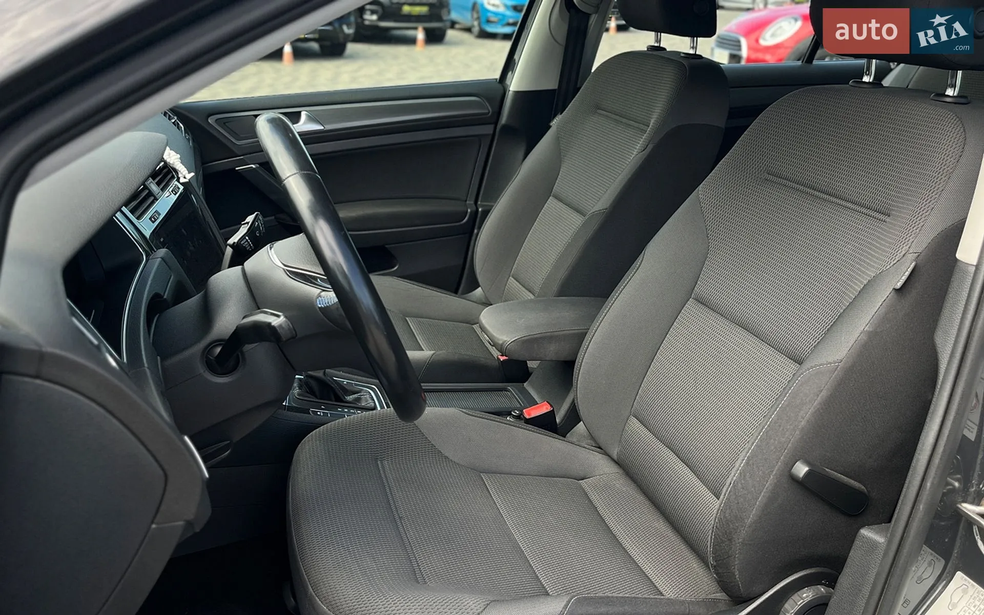 2019 Volkswagen Golf - мініатюра 11