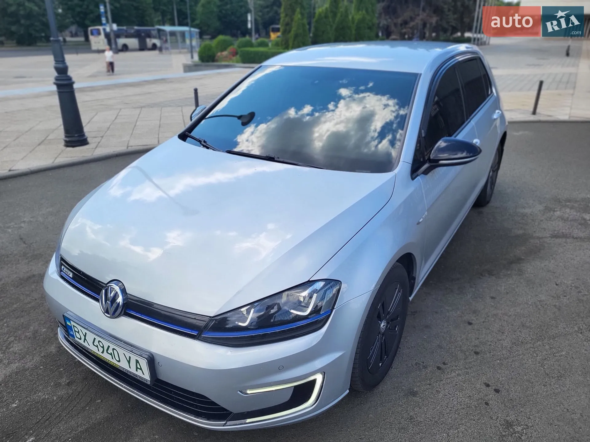 Volkswagen e-Golf 2015 VIN WVWZZZAUZGW902630 фото оголошення 3 з 71