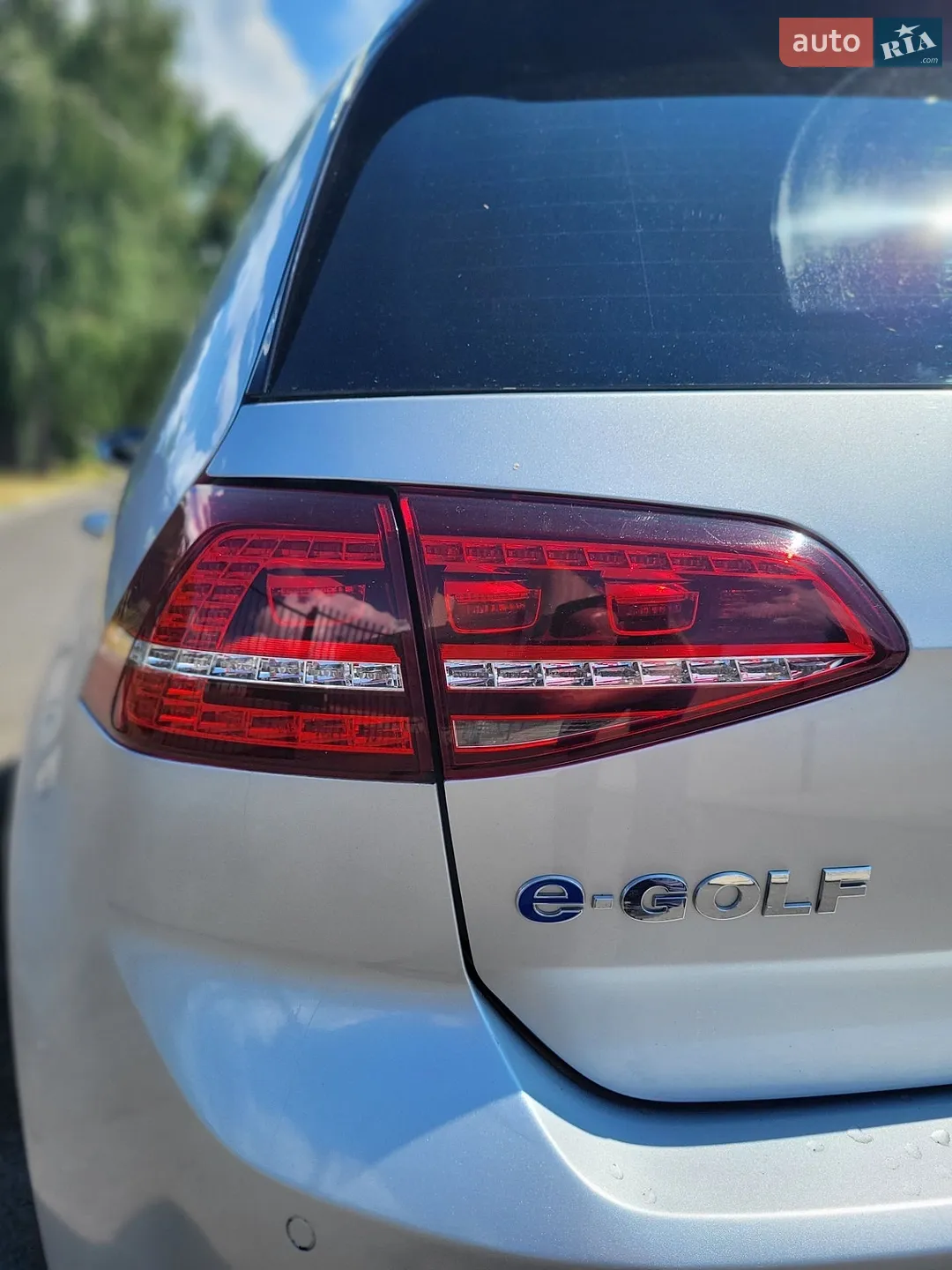 Volkswagen e-Golf 2015 VIN WVWZZZAUZGW902630 фото оголошення 19 з 71