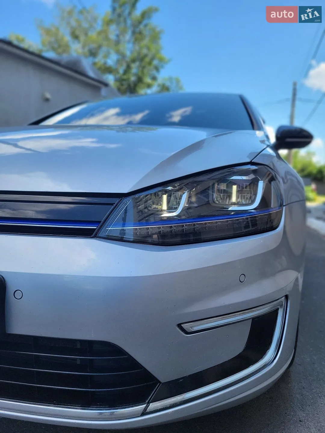 Volkswagen e-Golf 2015 VIN WVWZZZAUZGW902630 фото оголошення 41 з 71