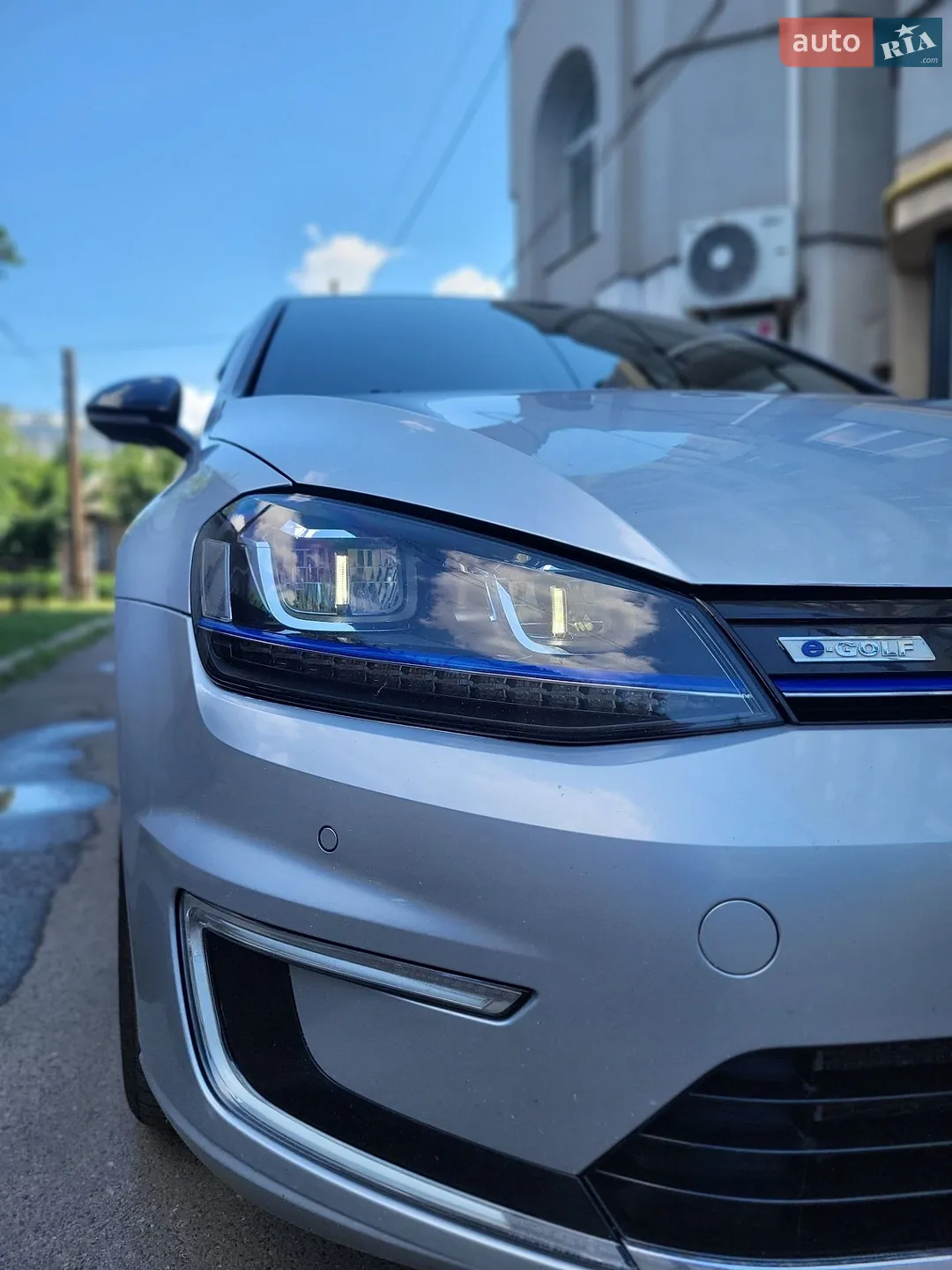 Volkswagen e-Golf 2015 VIN WVWZZZAUZGW902630 фото оголошення 42 з 71