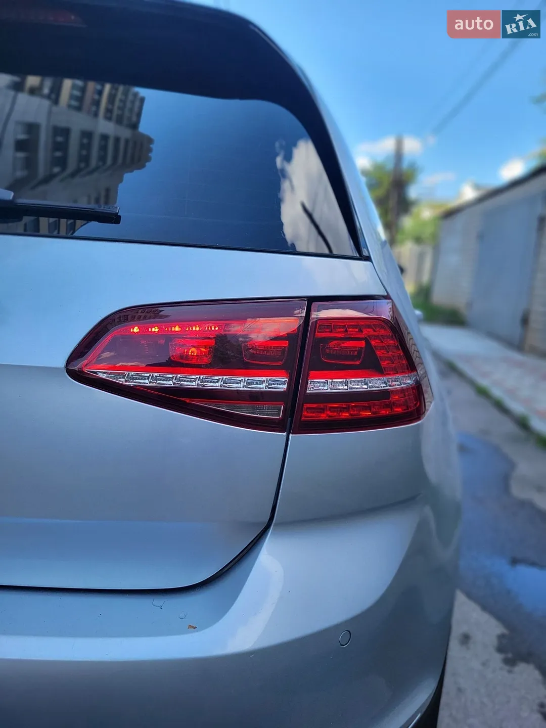 Volkswagen e-Golf 2015 VIN WVWZZZAUZGW902630 фото оголошення 45 з 71