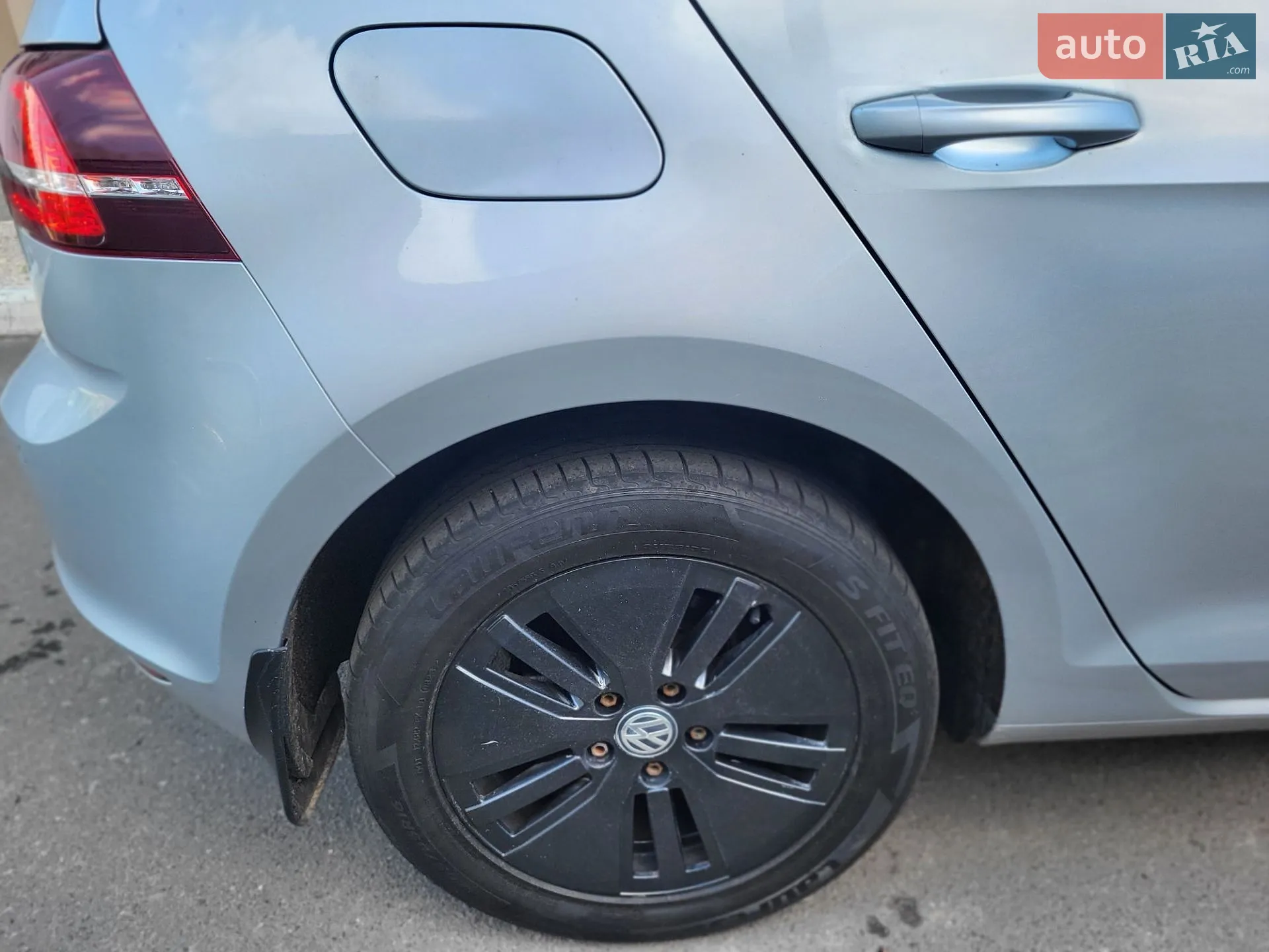 Volkswagen e-Golf 2015 VIN WVWZZZAUZGW902630 фото оголошення 44 з 73