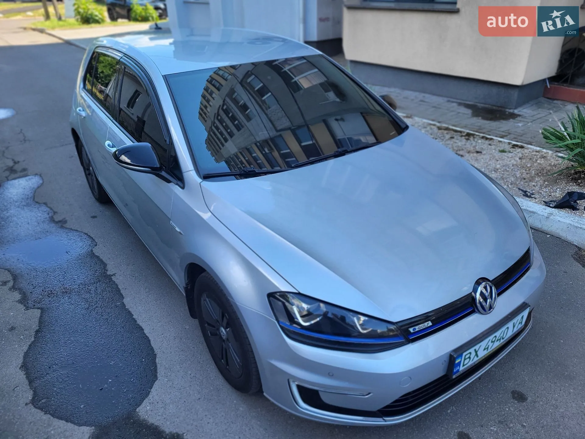 Volkswagen e-Golf 2015 VIN WVWZZZAUZGW902630 фото оголошення 56 з 73