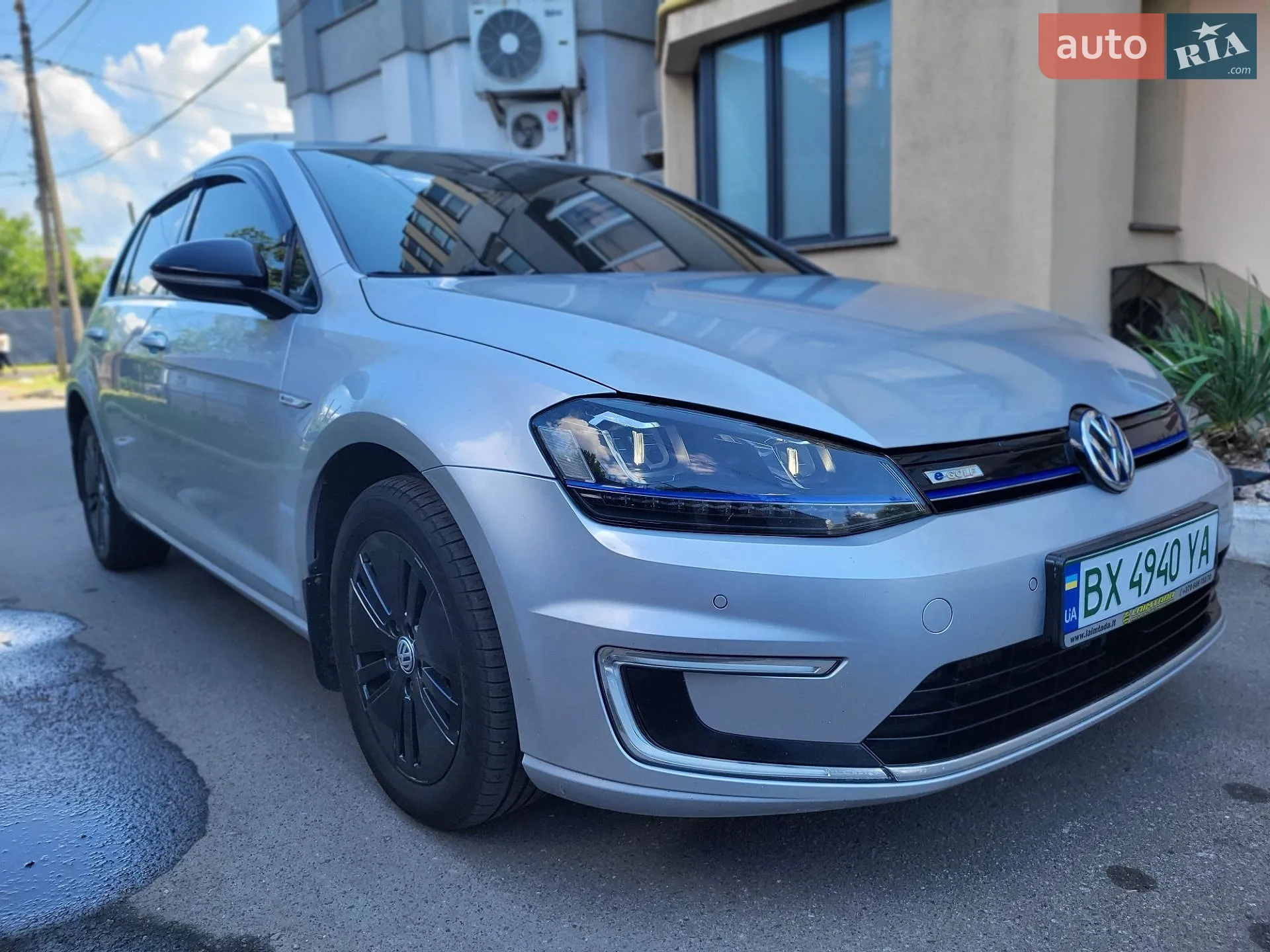 Volkswagen e-Golf 2015 VIN WVWZZZAUZGW902630 фото оголошення 57 з 71