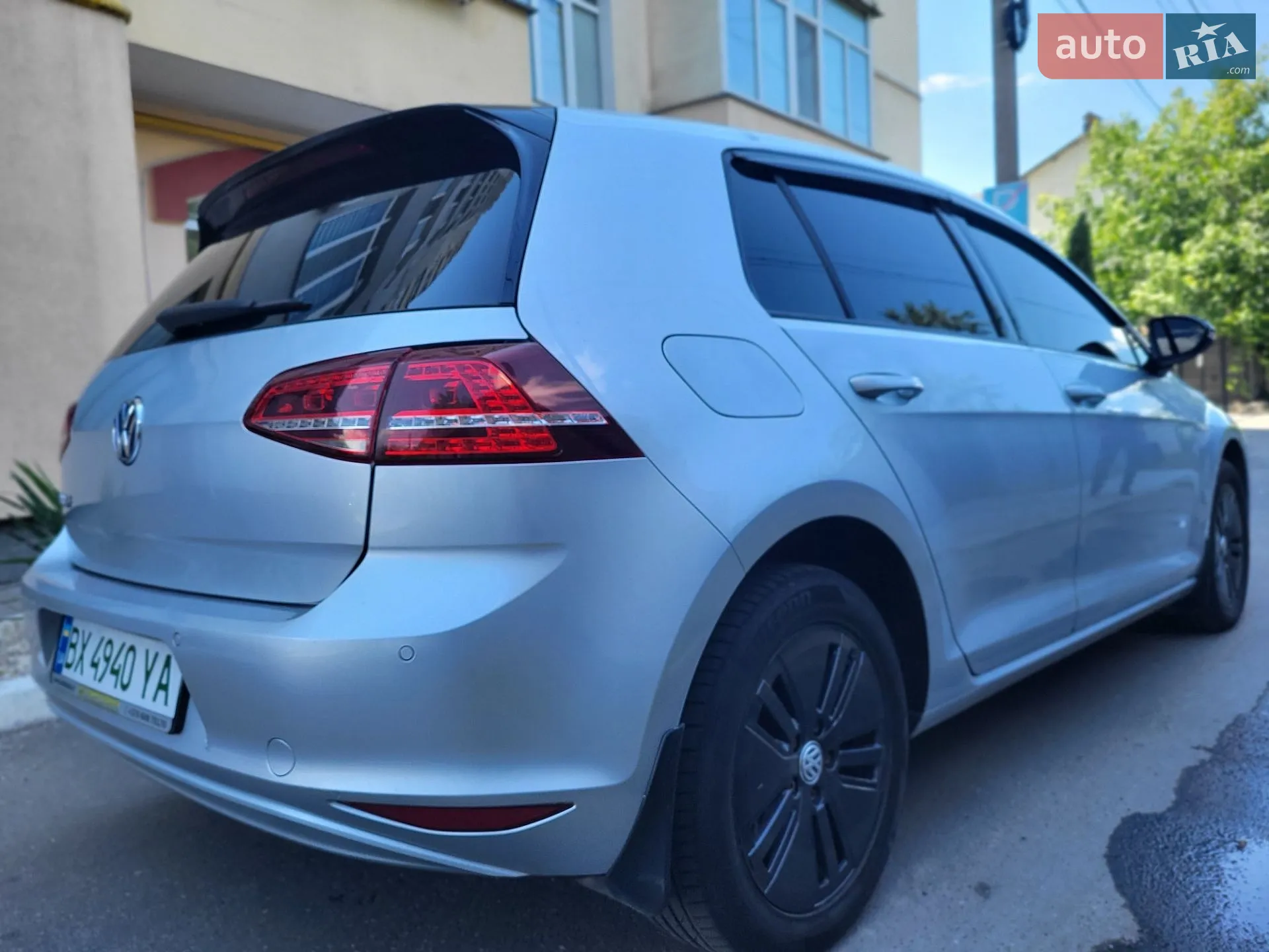 Volkswagen e-Golf 2015 VIN WVWZZZAUZGW902630 фото оголошення 66 з 71