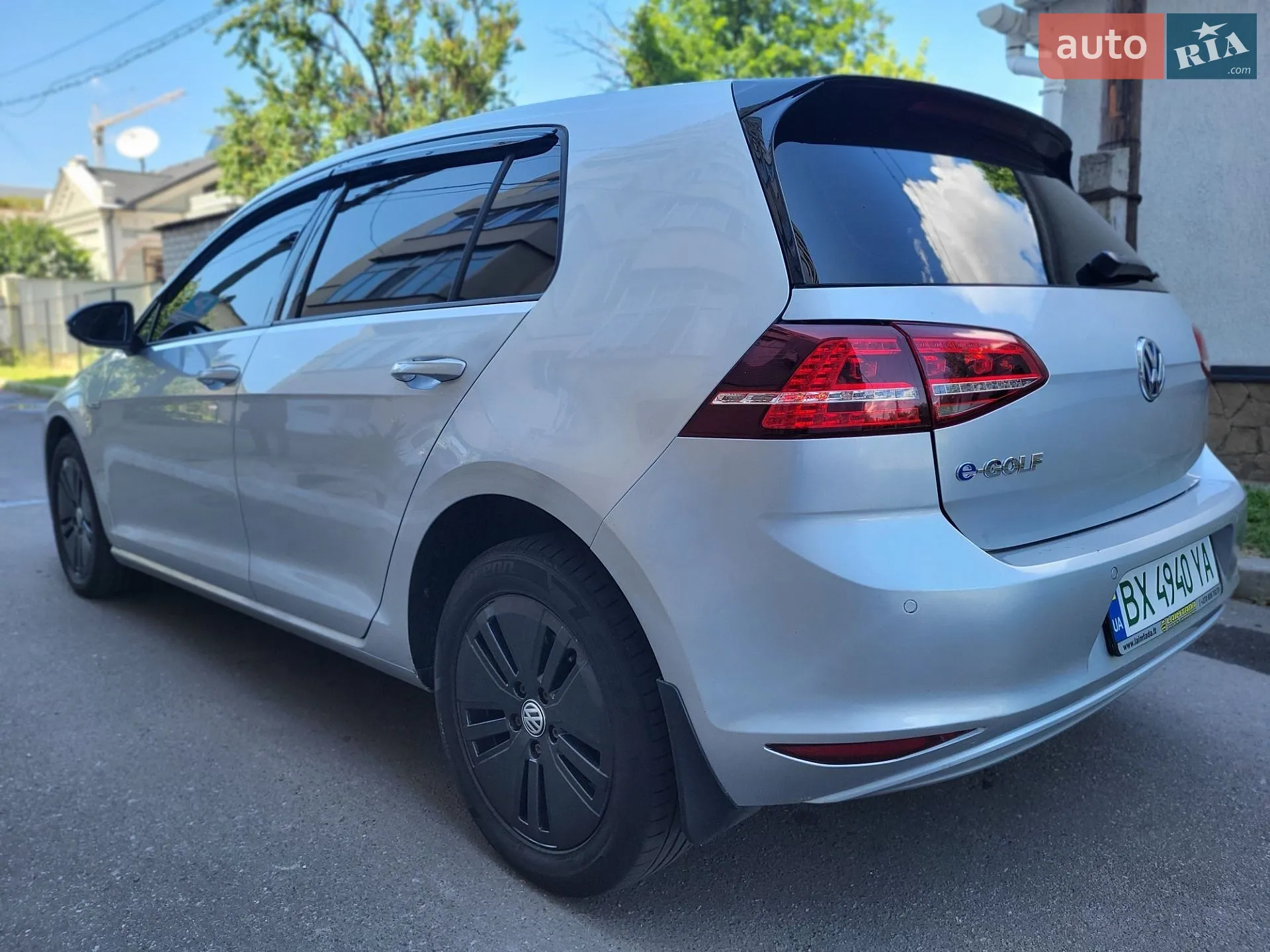 Volkswagen e-Golf 2015 VIN WVWZZZAUZGW902630 фото оголошення 62 з 71
