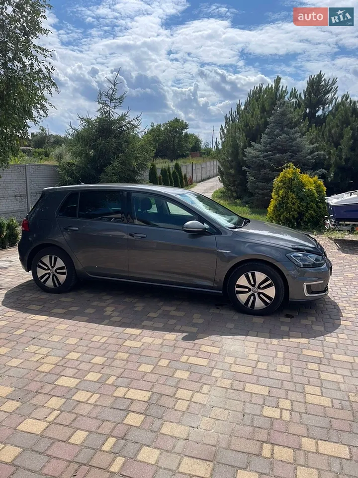 2020 Audi e-tron - мініатюра 47
