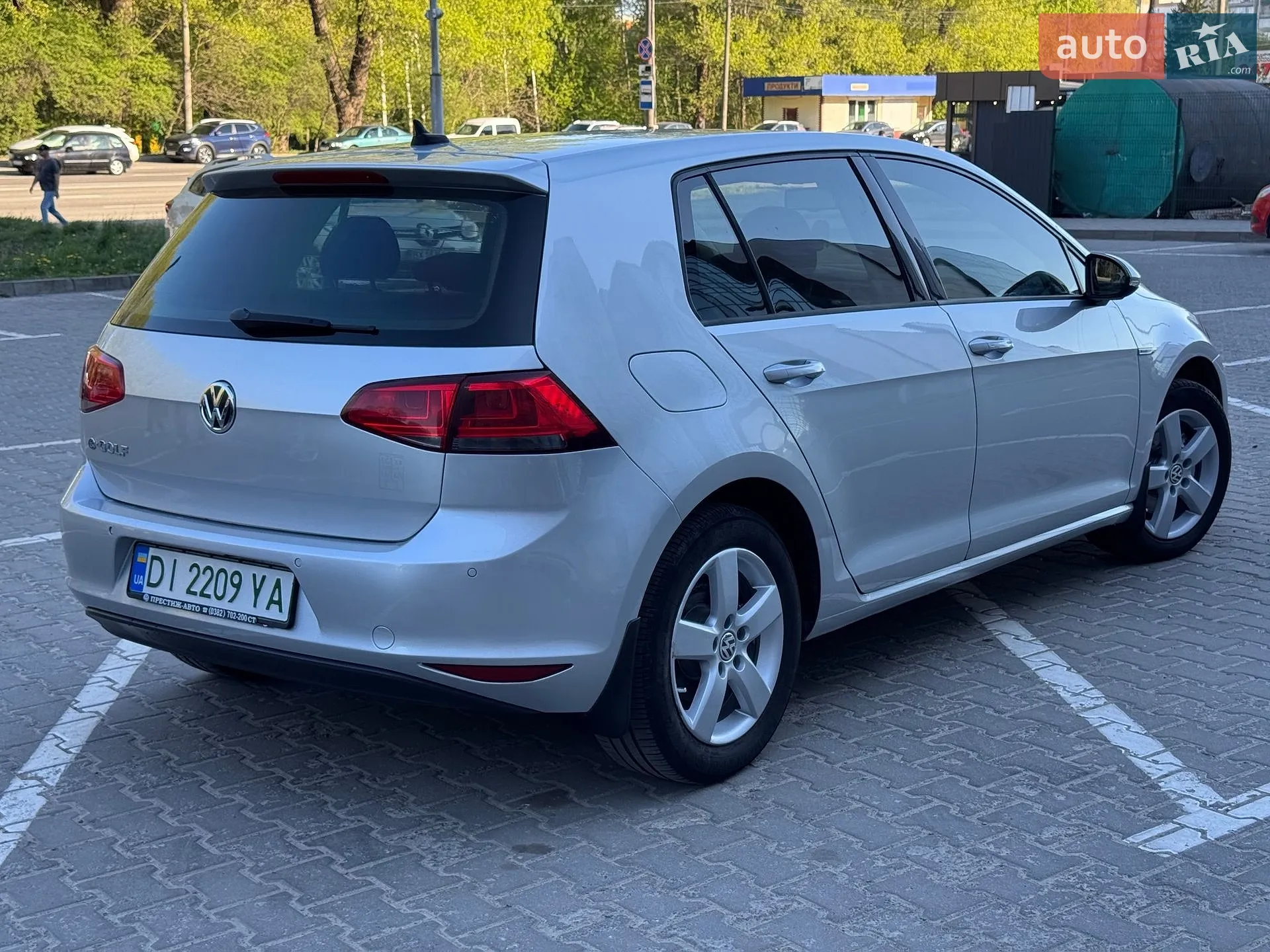 2015 Volkswagen Golf - мініатюра 3