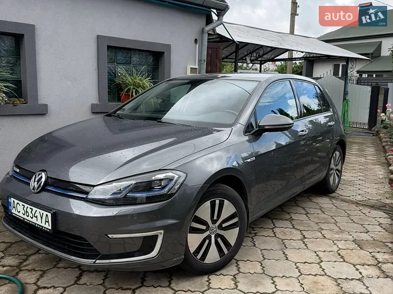 Volkswagen e-Golf 2017