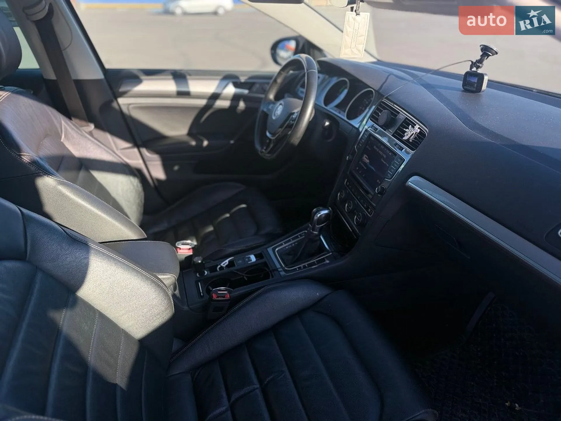 2016 Volkswagen Golf - мініатюра 8