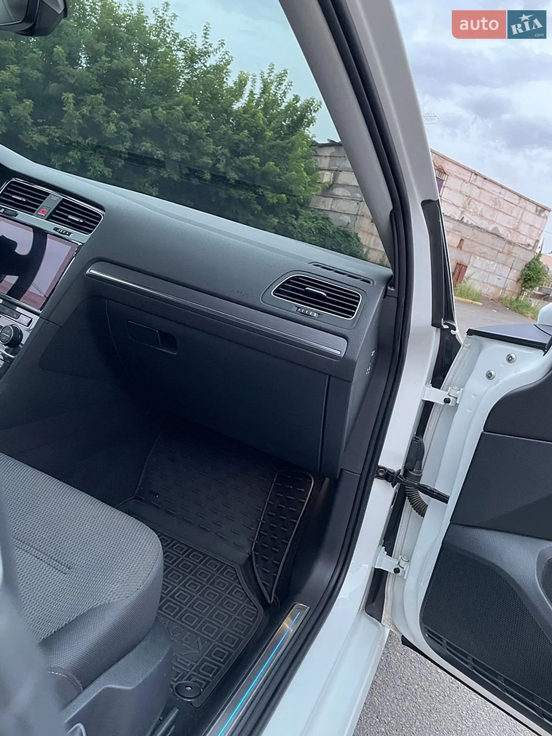 2018 Volkswagen Golf - мініатюра 17