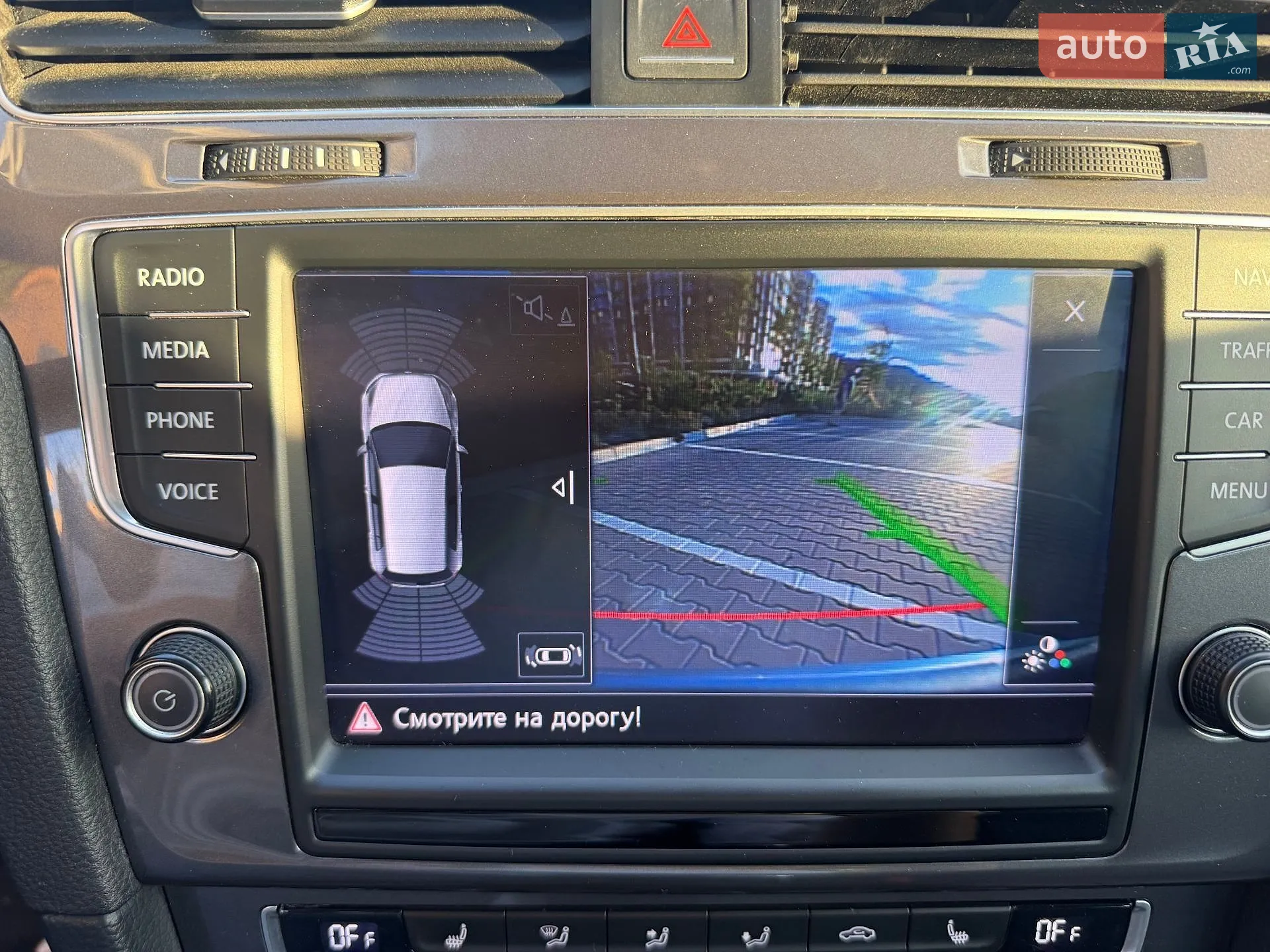 2014 Volkswagen Golf - мініатюра 18