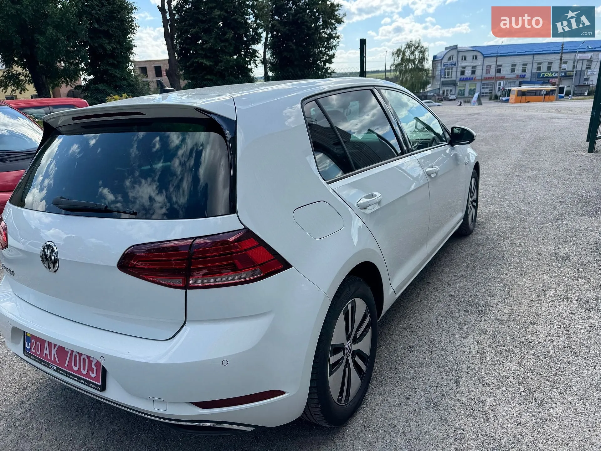 2017 Volkswagen Golf - мініатюра 11