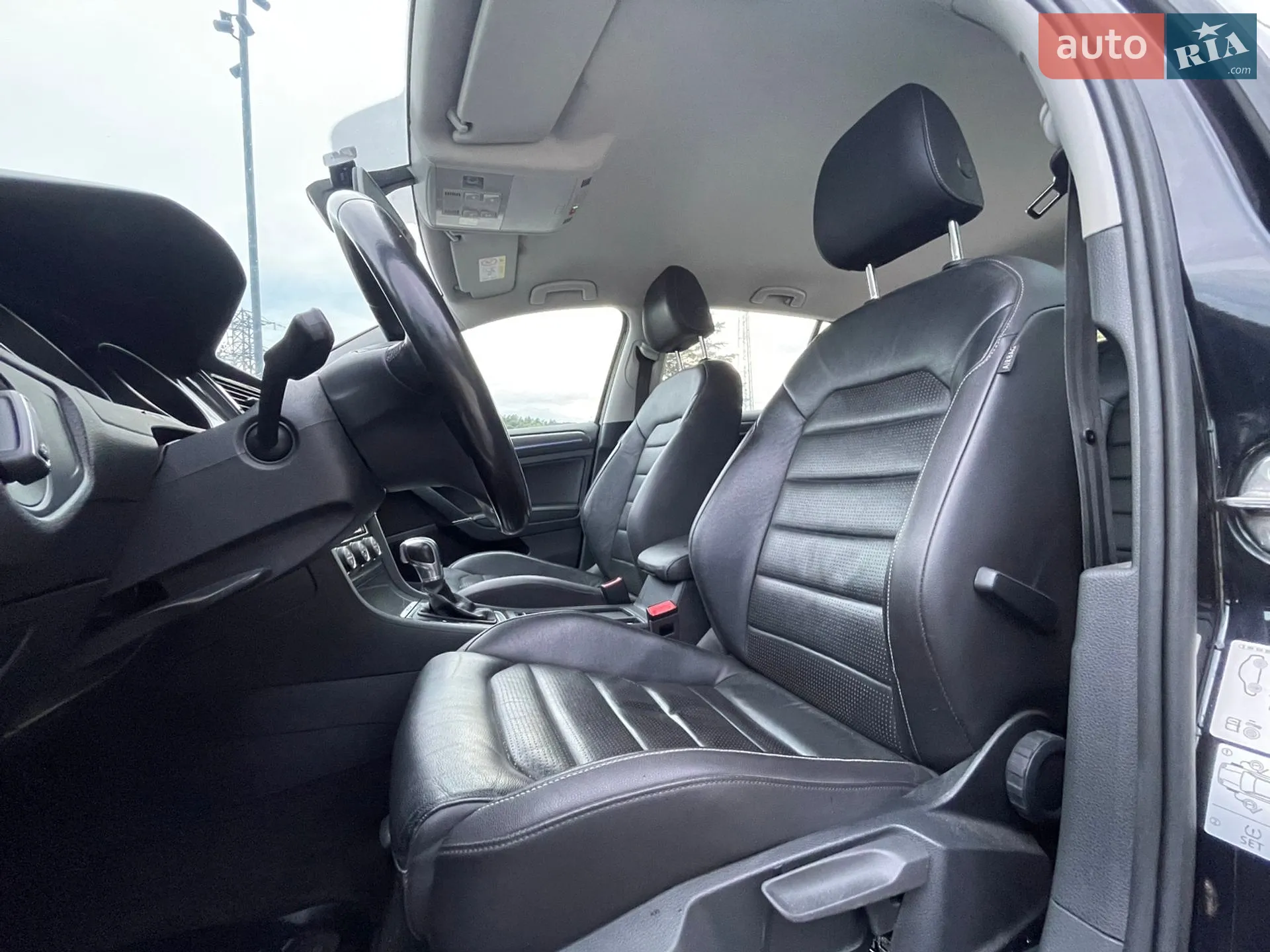 2019 Volkswagen Golf - мініатюра 46