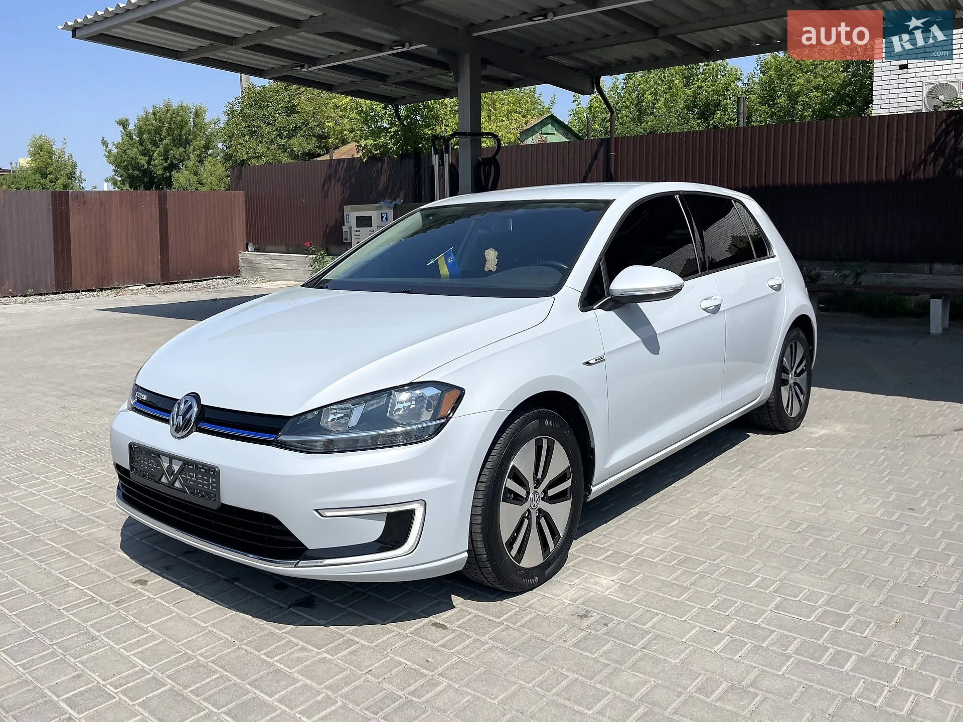 2017 Volkswagen Golf - фото 1