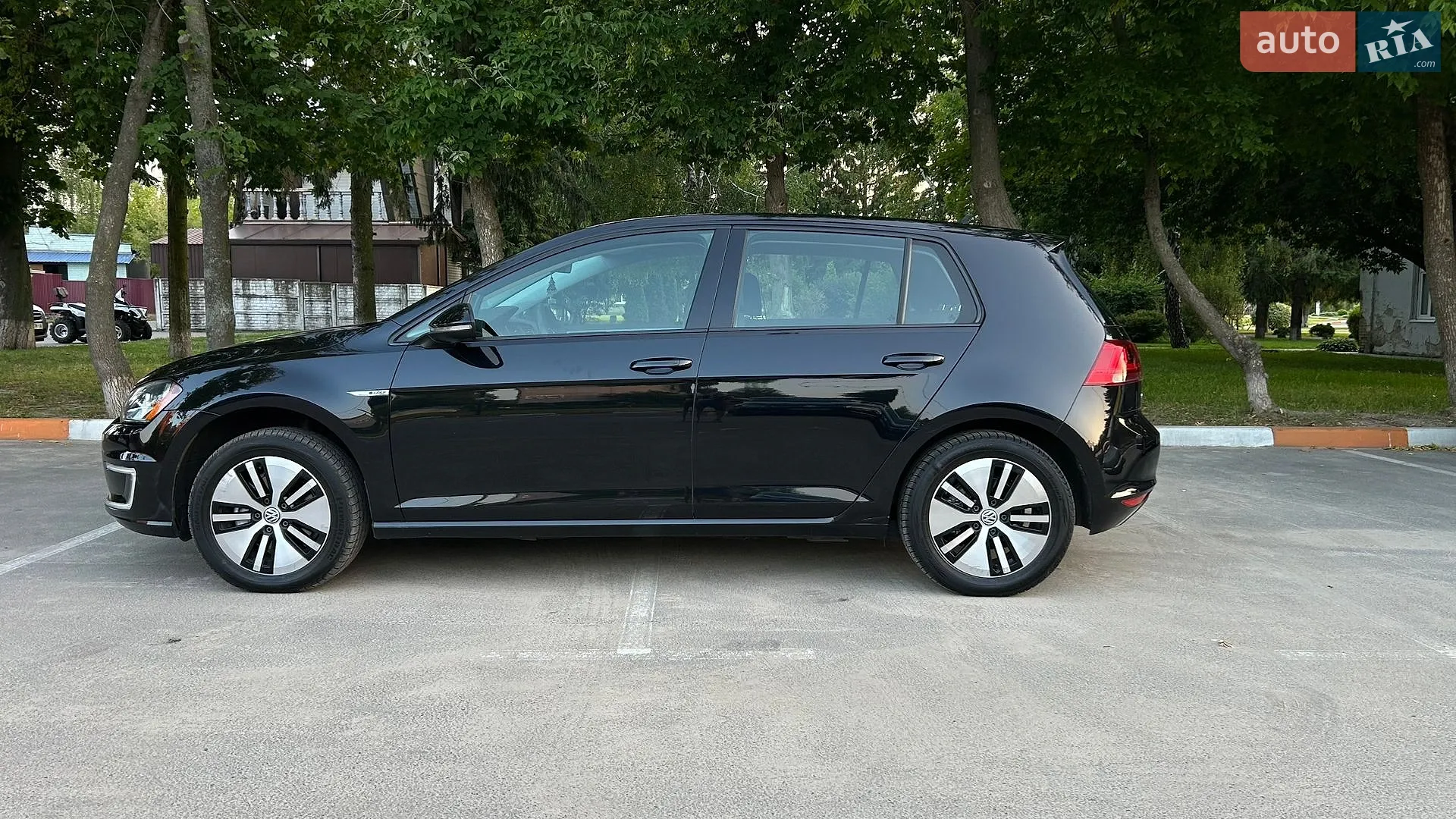 2016 Volkswagen Golf - мініатюра 8