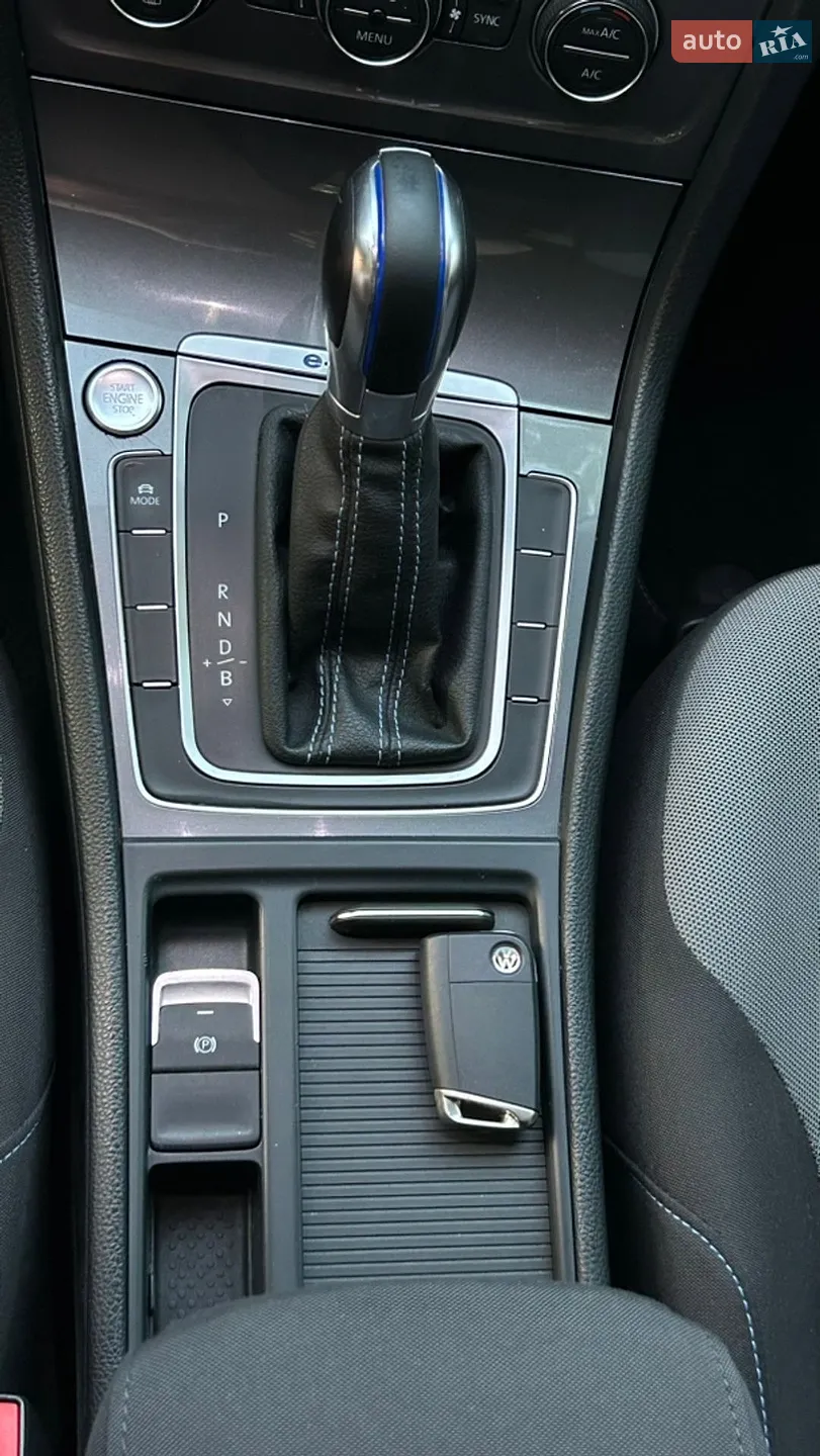 2016 Volkswagen Golf - мініатюра 43