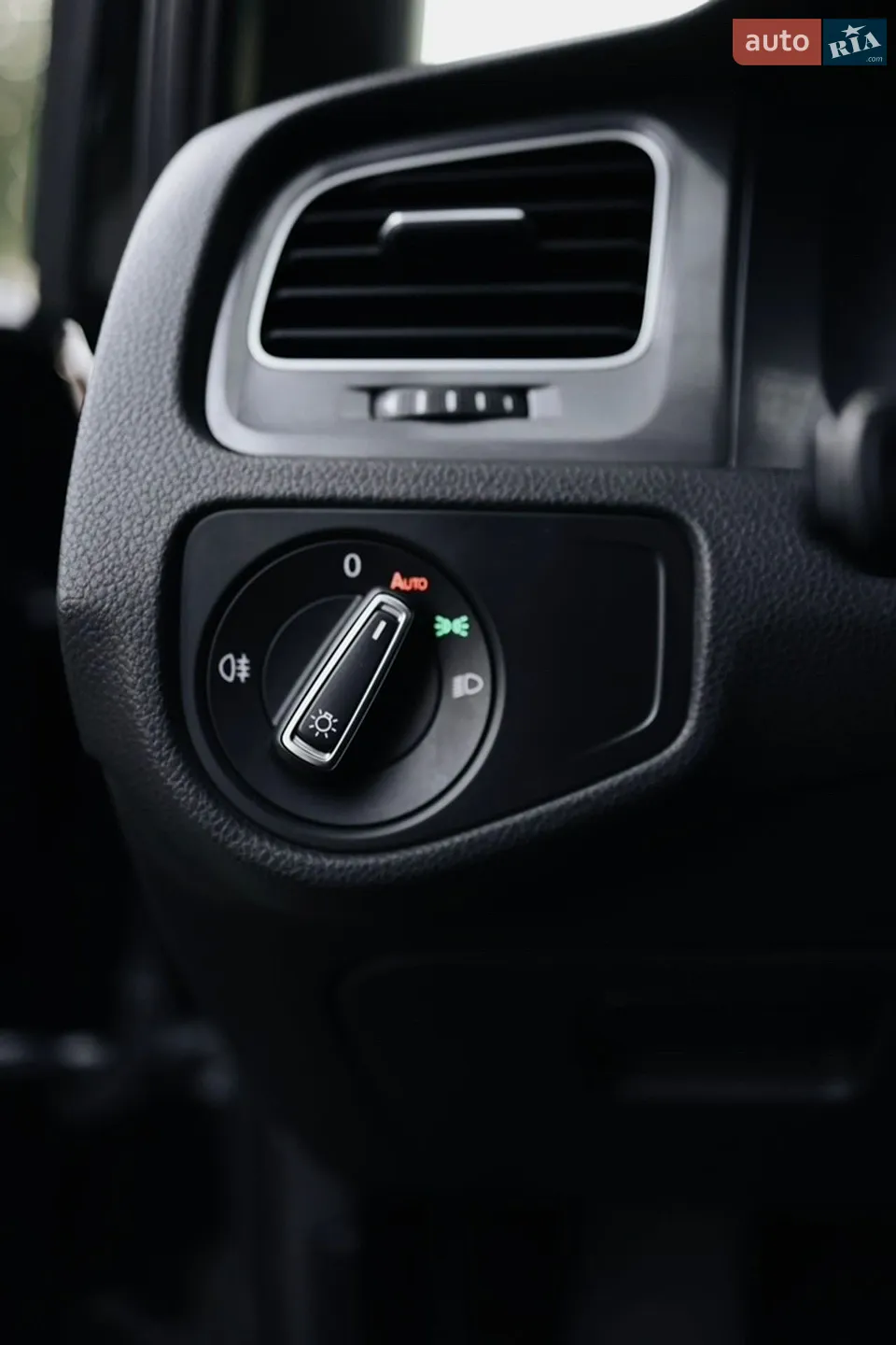 2015 Volkswagen Golf - мініатюра 12