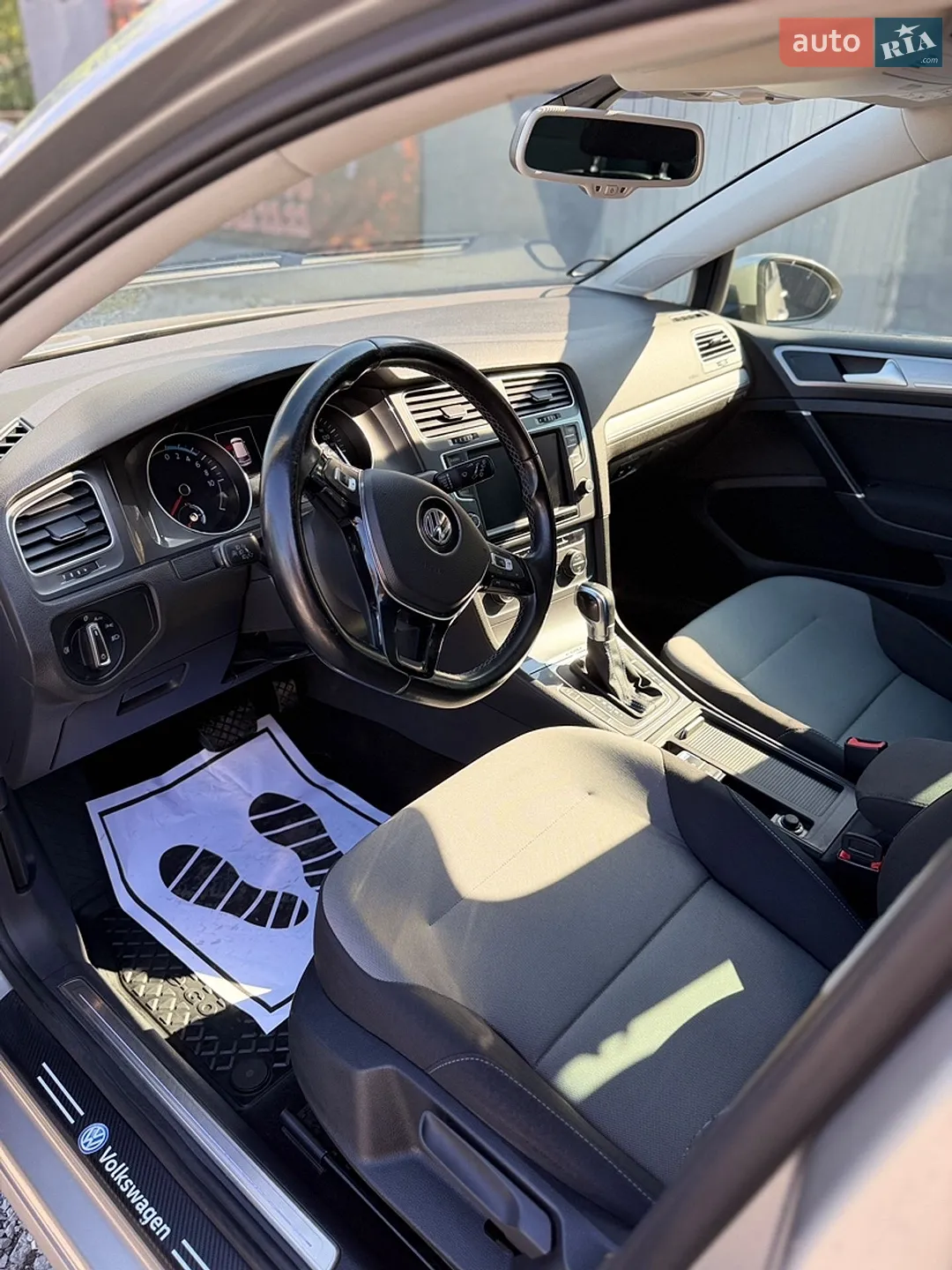 2015 Volkswagen Golf - мініатюра 10
