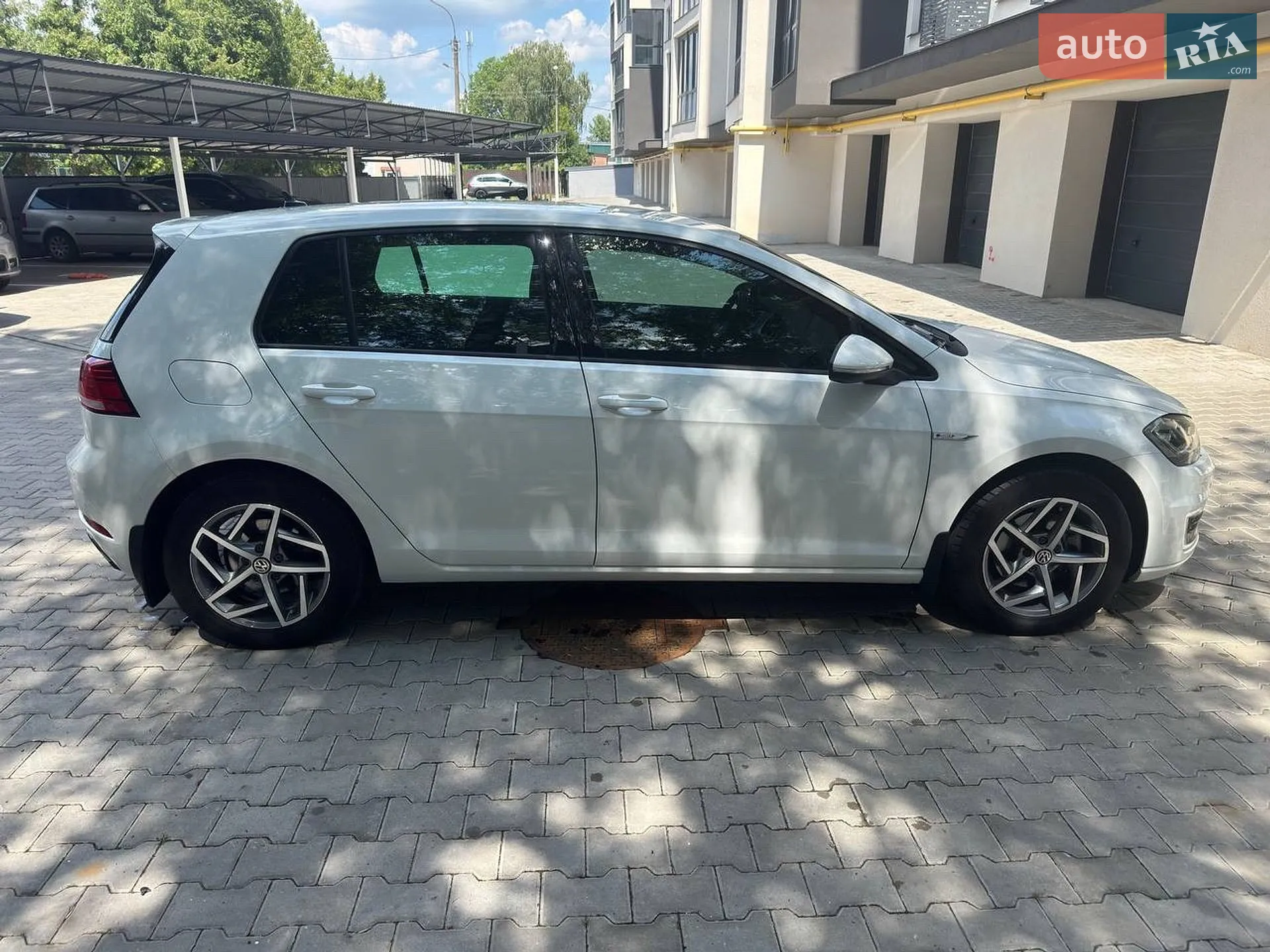 2019 Volkswagen Golf - мініатюра 3