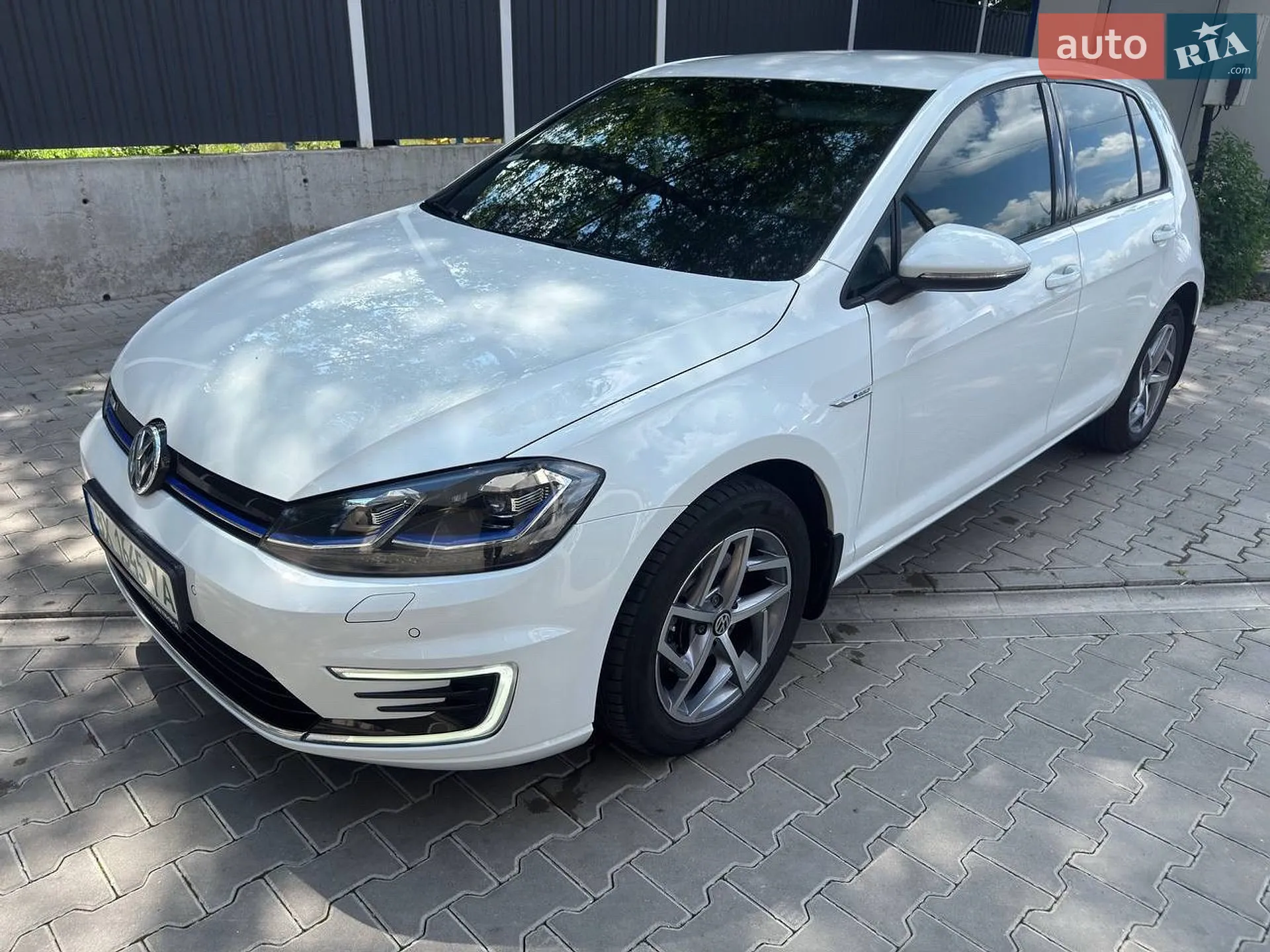 2019 Volkswagen Golf - мініатюра 2