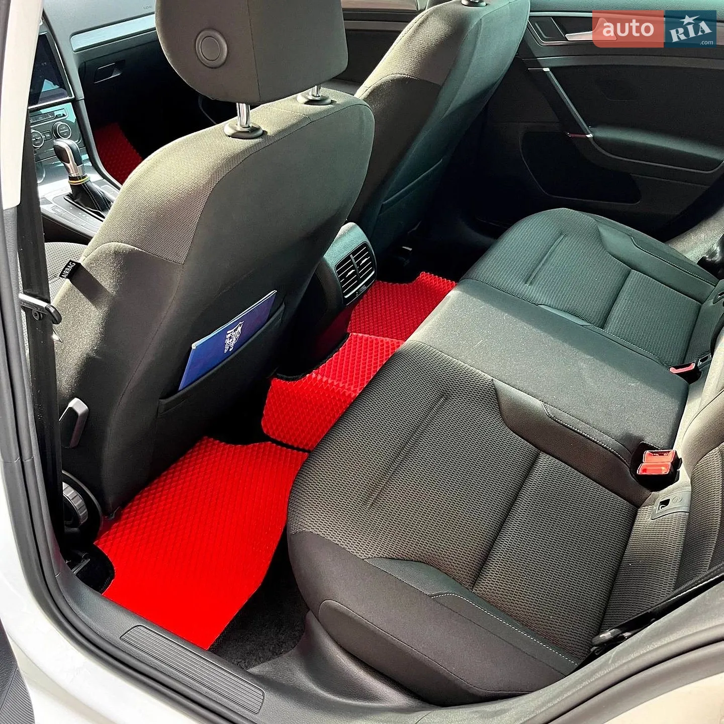 2019 Volkswagen Golf - мініатюра 13