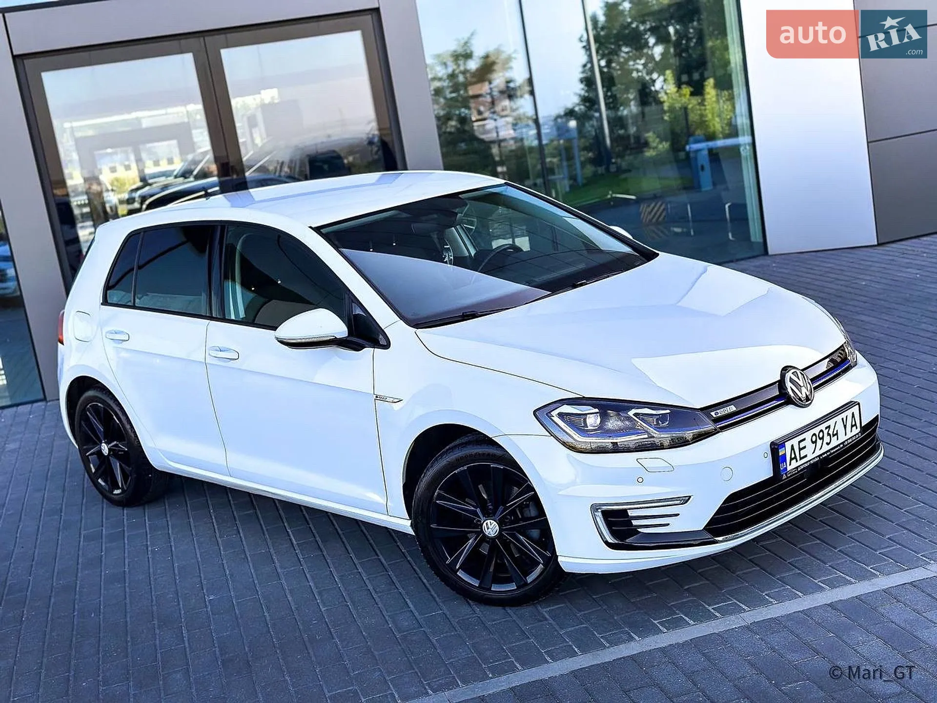 2019 Volkswagen Golf - мініатюра 4