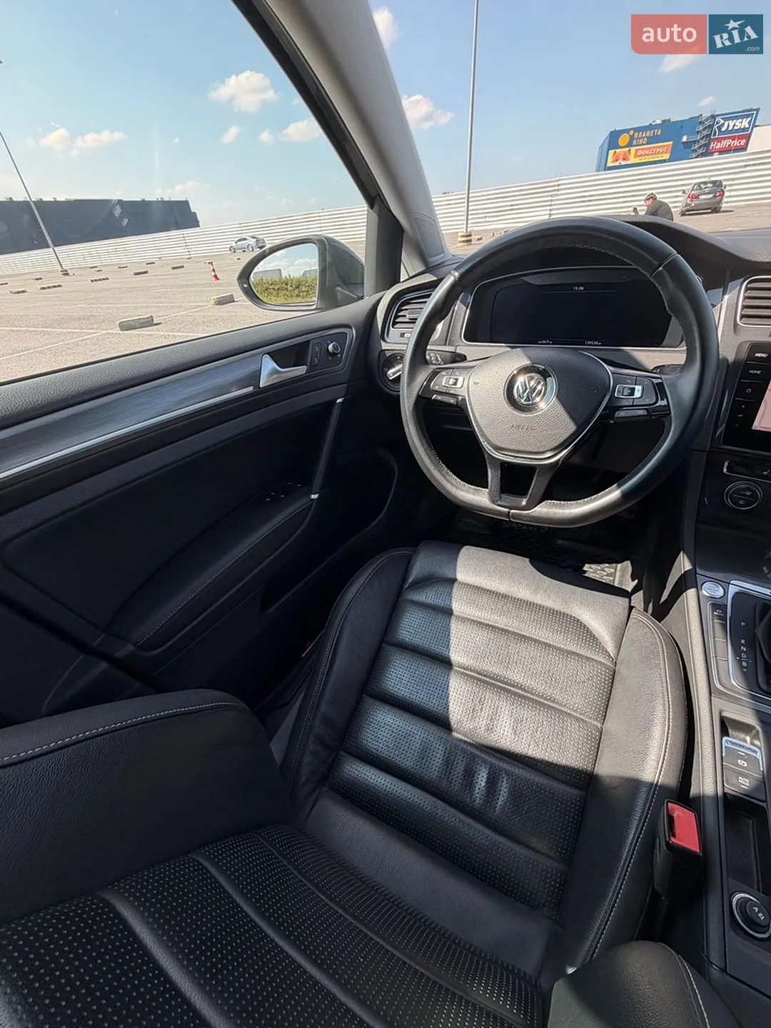 2017 Volkswagen Golf - мініатюра 23