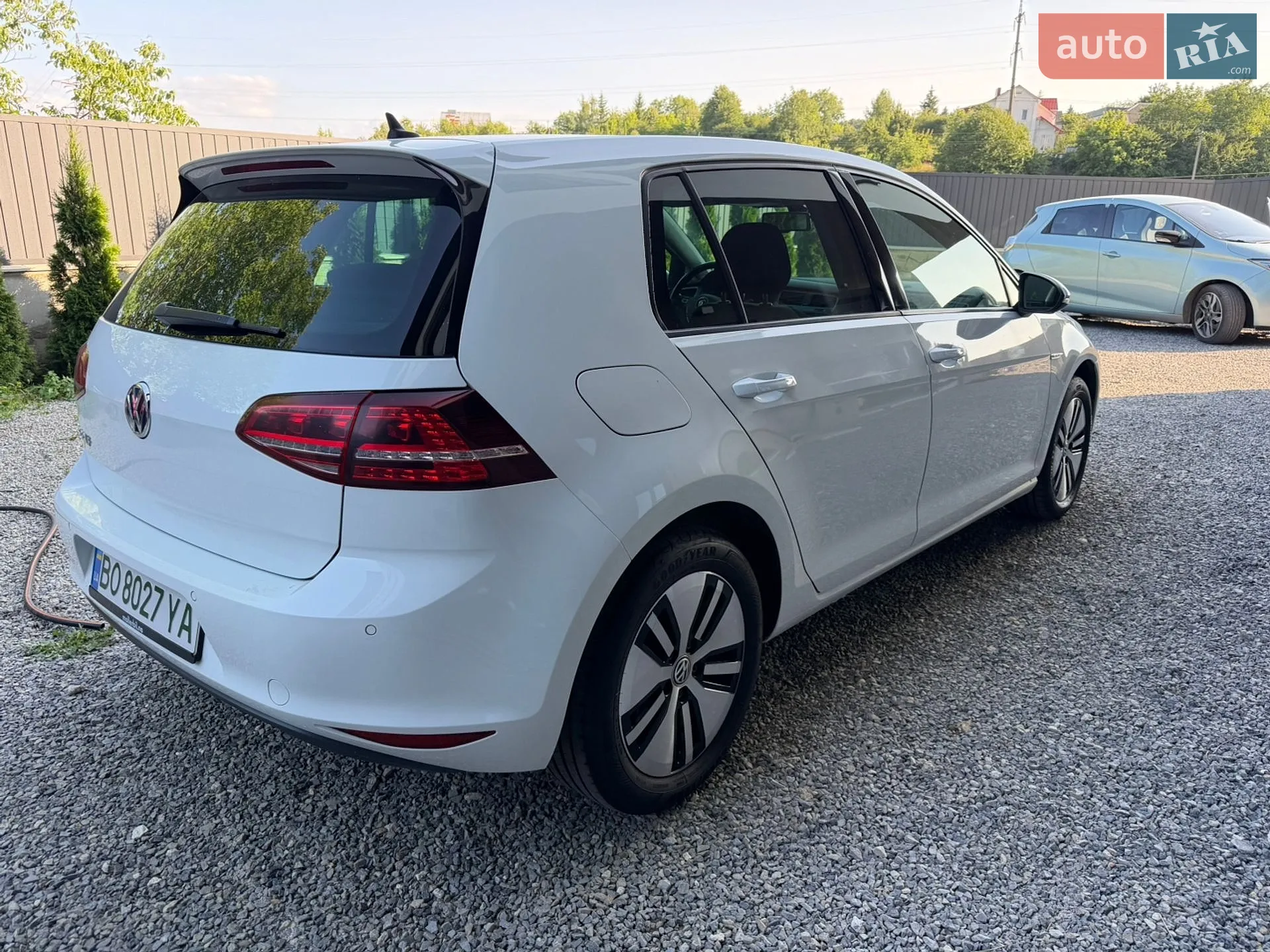 2014 Volkswagen Golf - мініатюра 3