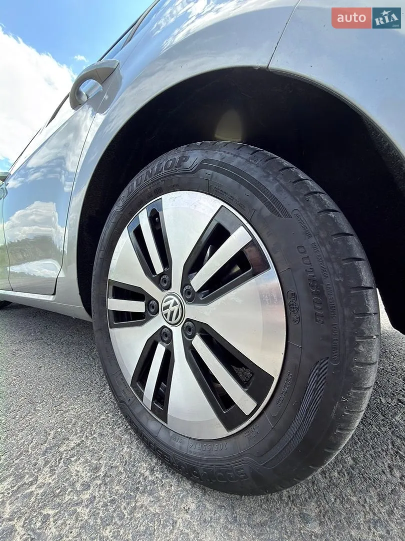 2014 Volkswagen Golf - мініатюра 12