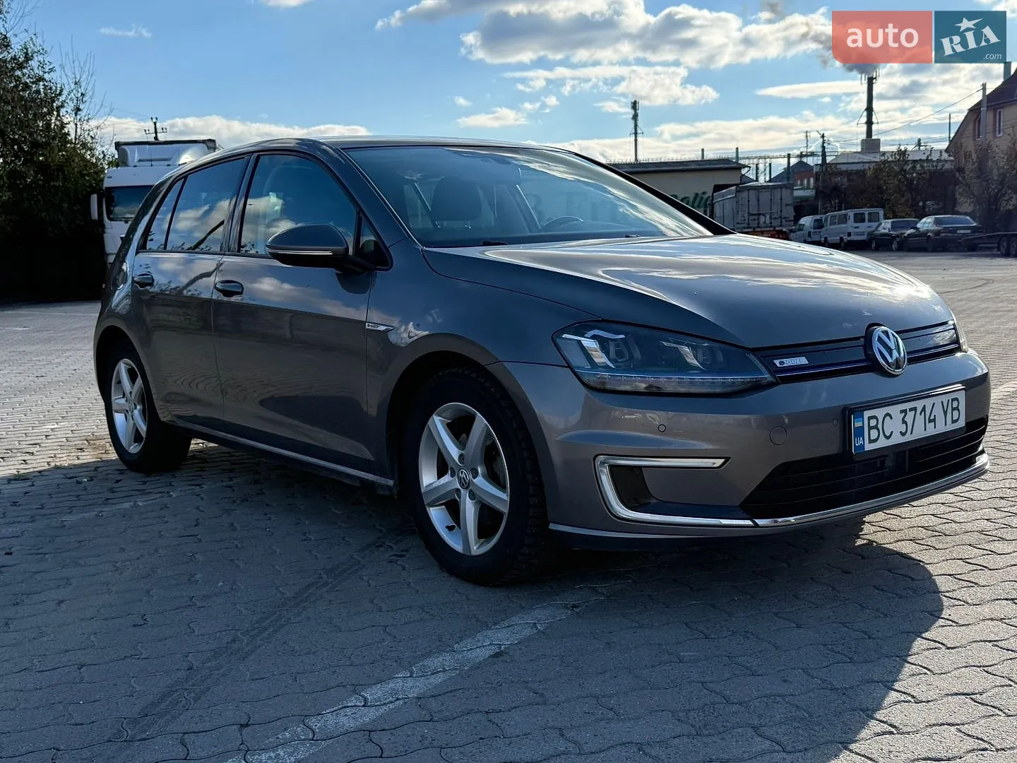 2014 Volkswagen Golf - фото 1