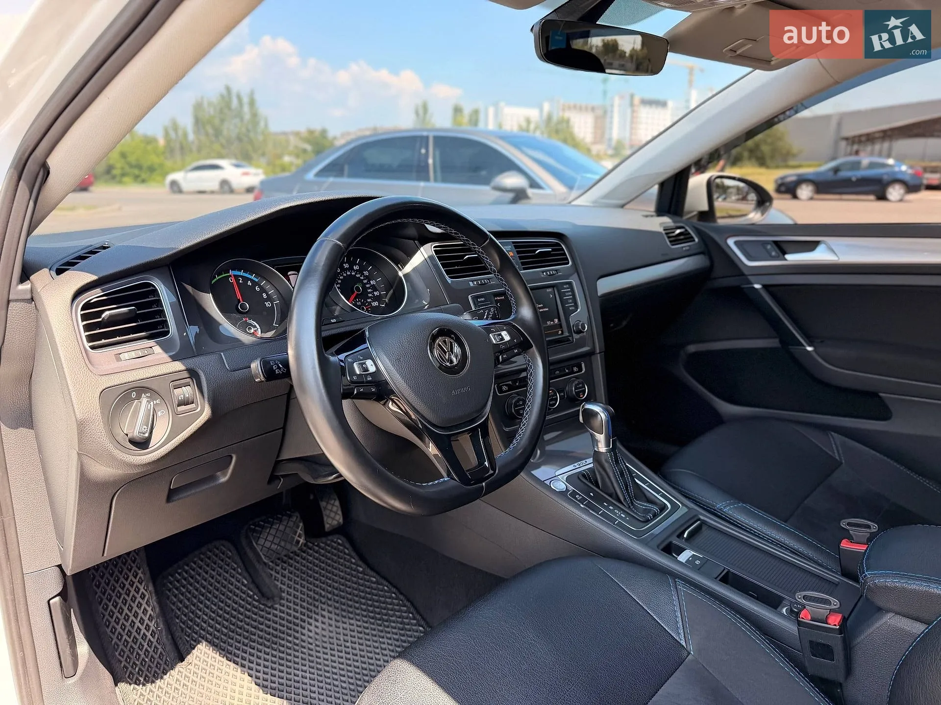 2016 Volkswagen Golf - мініатюра 44
