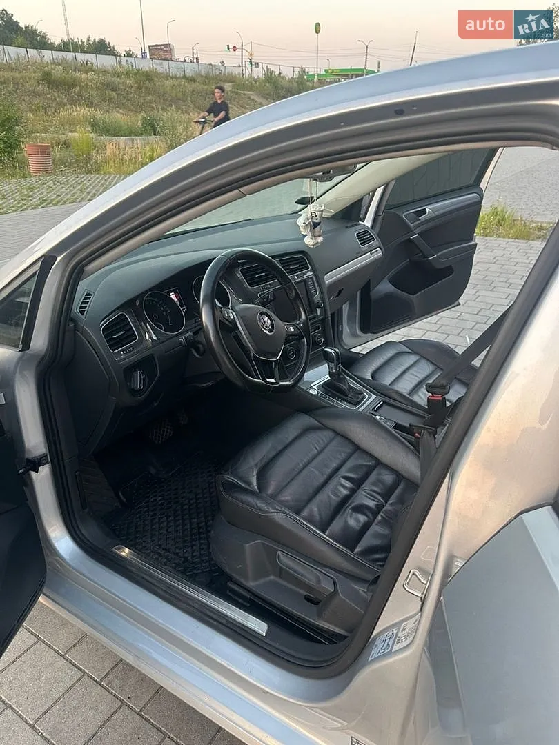 2015 Volkswagen Golf - мініатюра 9