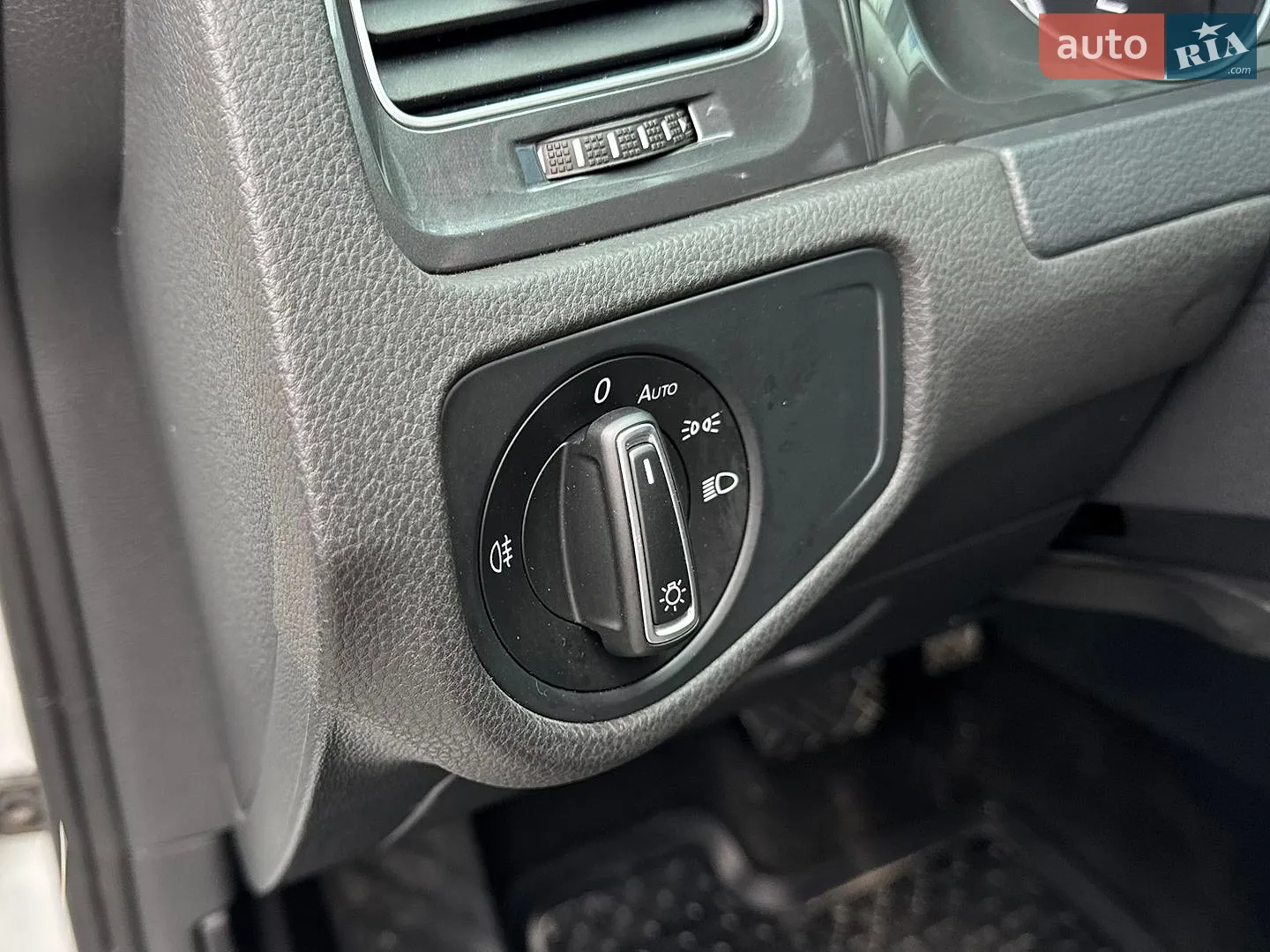 2016 Volkswagen Golf - мініатюра 23