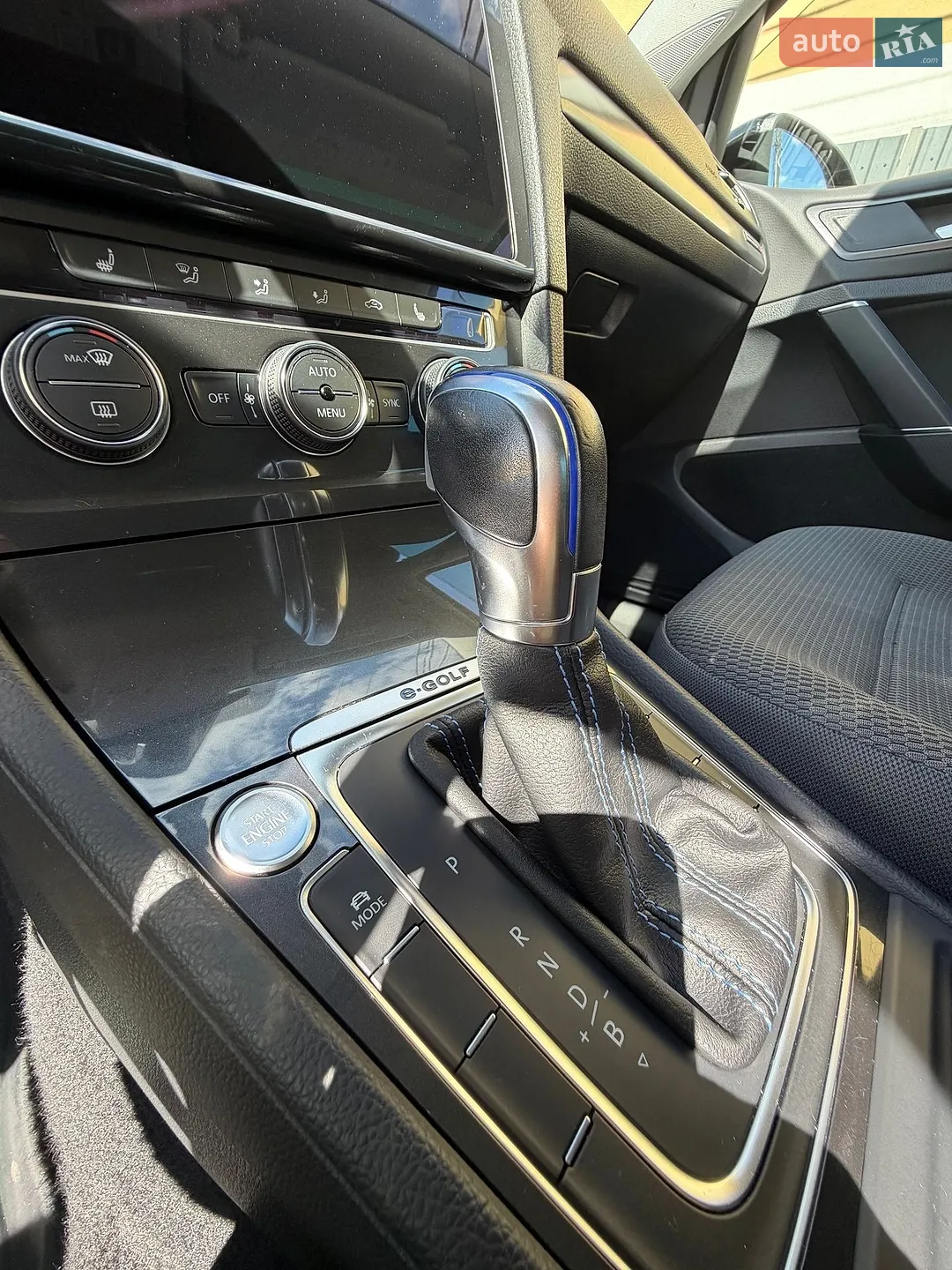 2017 Volkswagen Golf - мініатюра 18