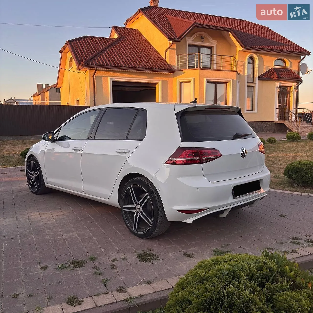 2014 Volkswagen Golf - мініатюра 4