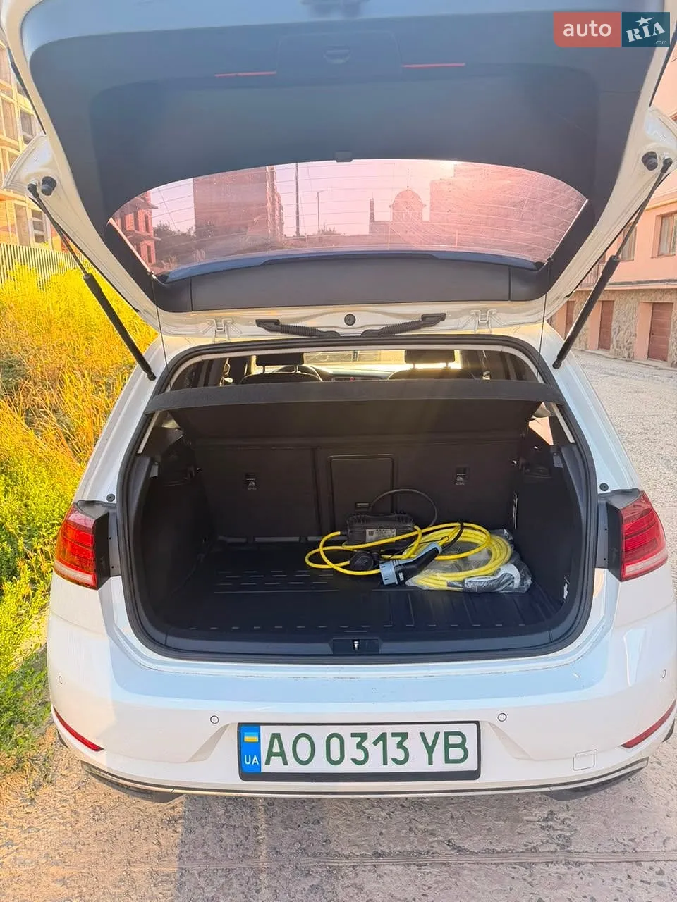 2019 Volkswagen Golf - мініатюра 4