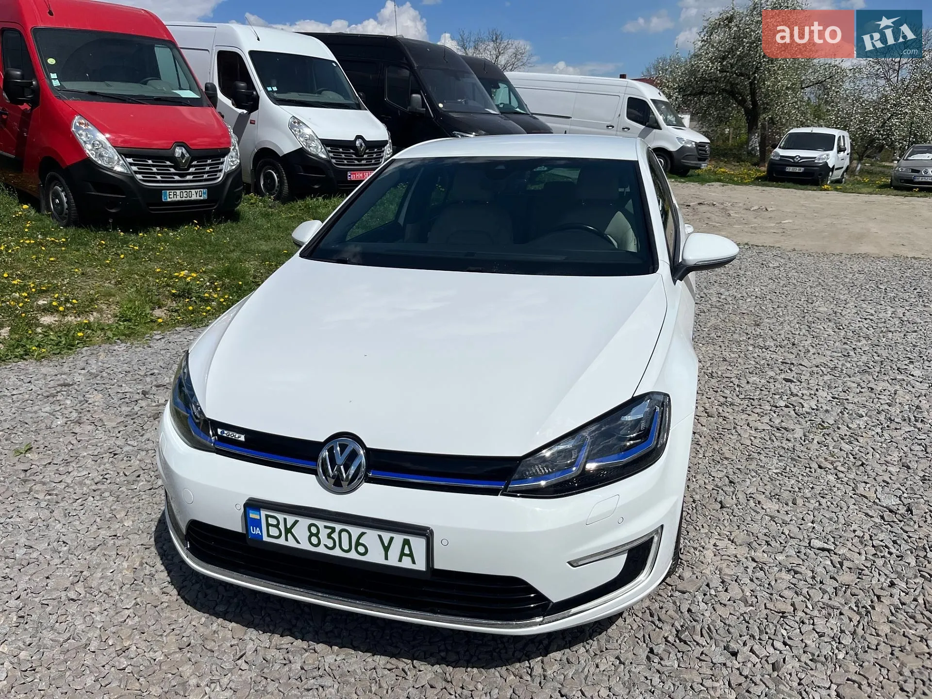 2017 Volkswagen Golf - фото 1
