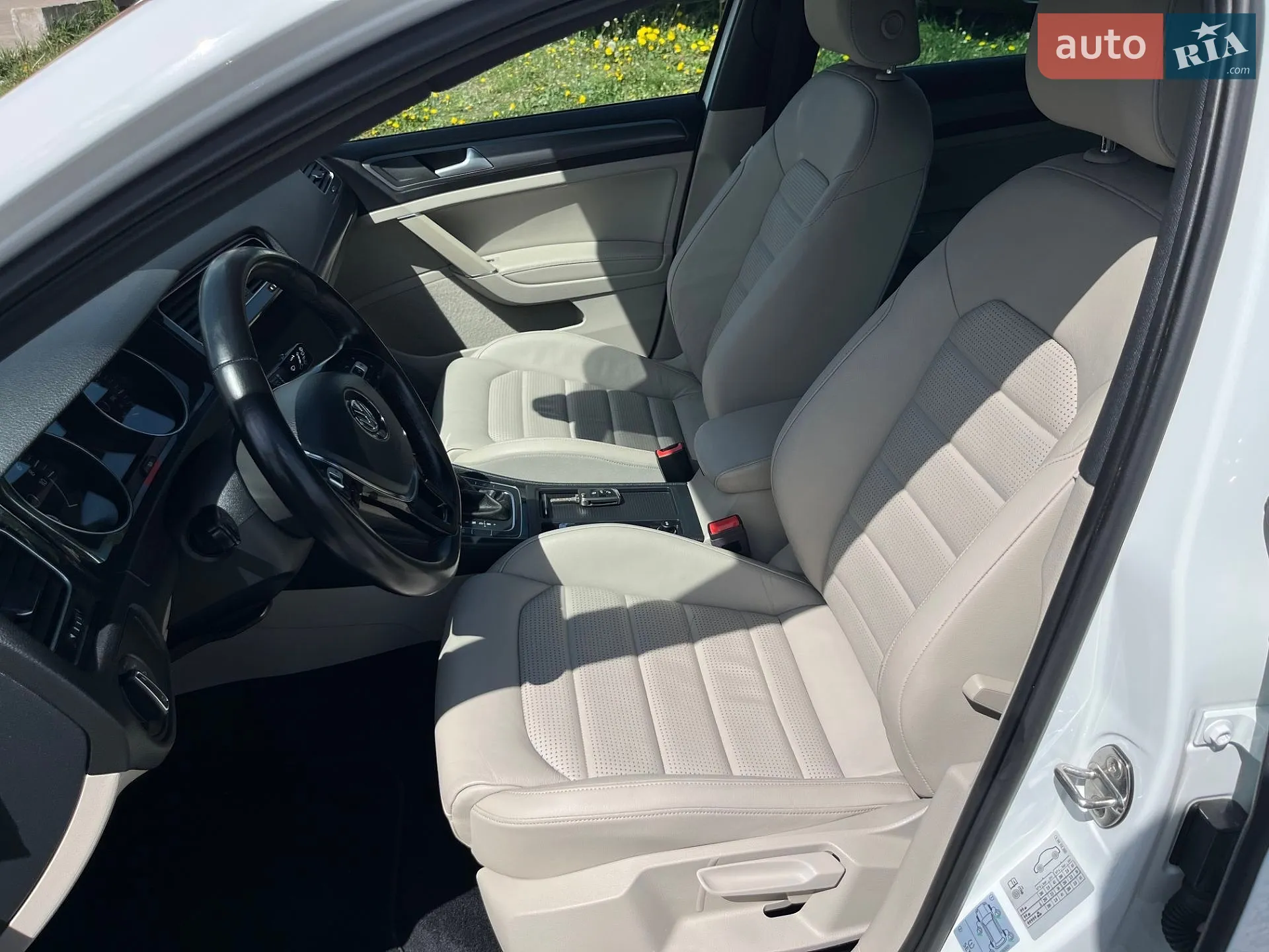 2017 Volkswagen Golf - мініатюра 11