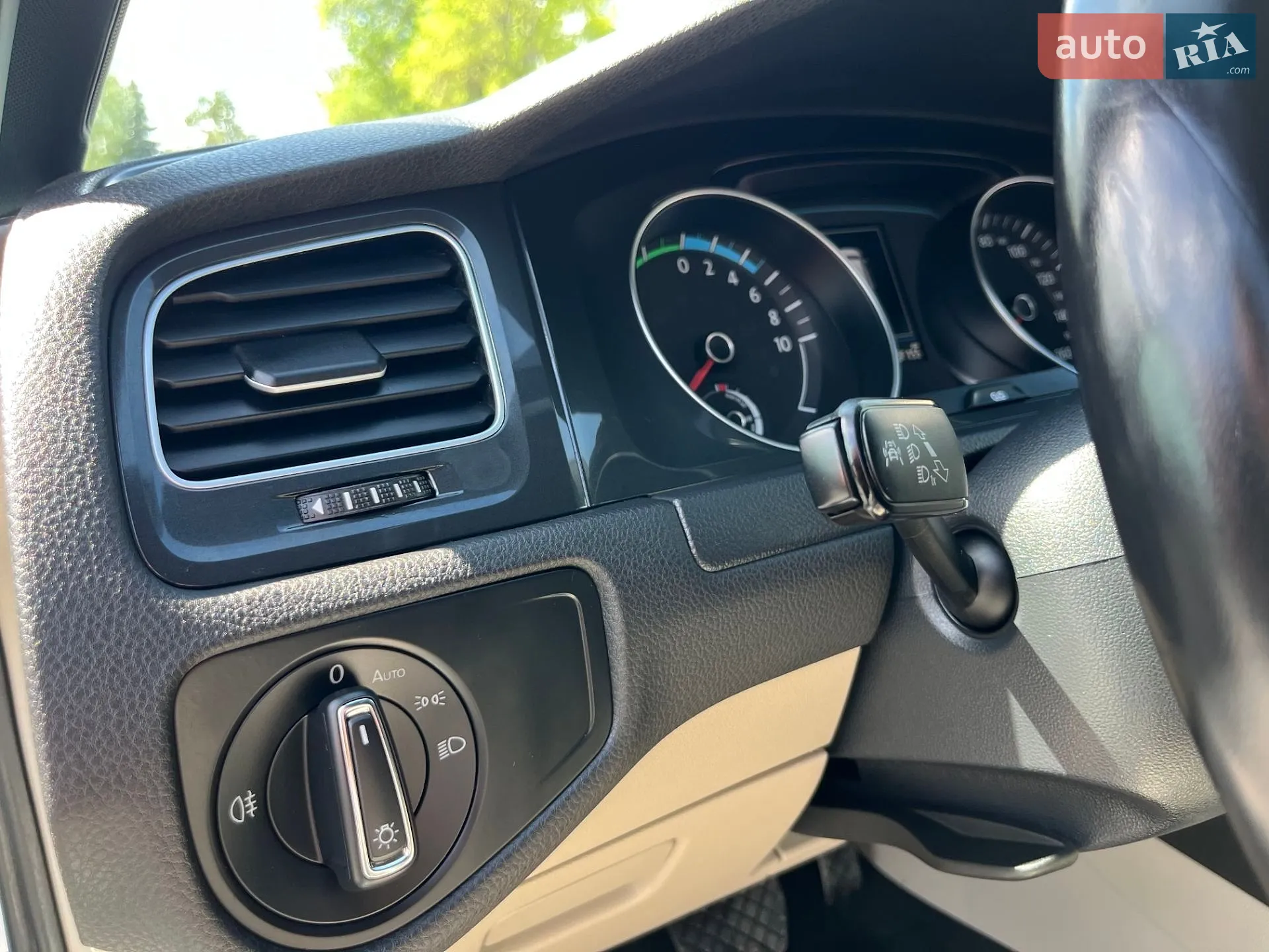 2017 Volkswagen Golf - мініатюра 16