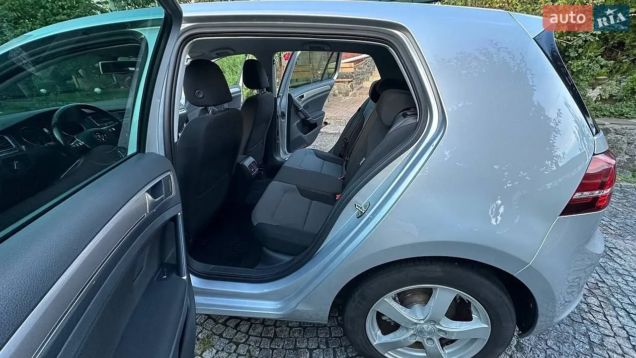 2015 Volkswagen Golf - мініатюра 18