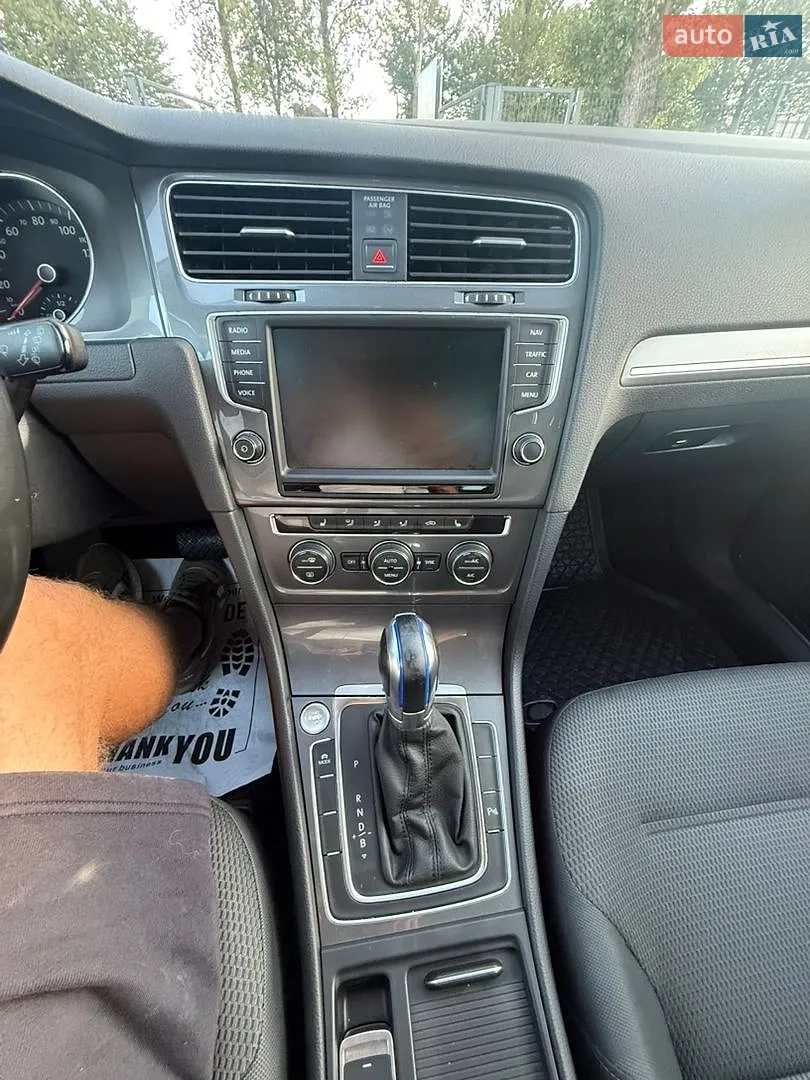 2014 Volkswagen Golf - мініатюра 12