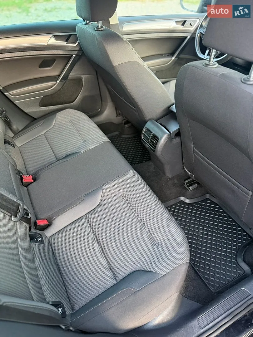 2014 Volkswagen Golf - мініатюра 17