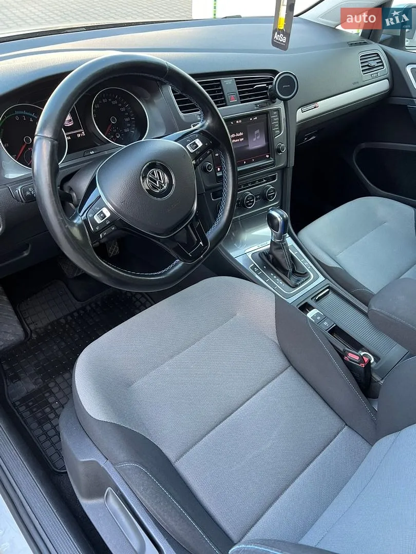2016 Volkswagen Golf - мініатюра 12