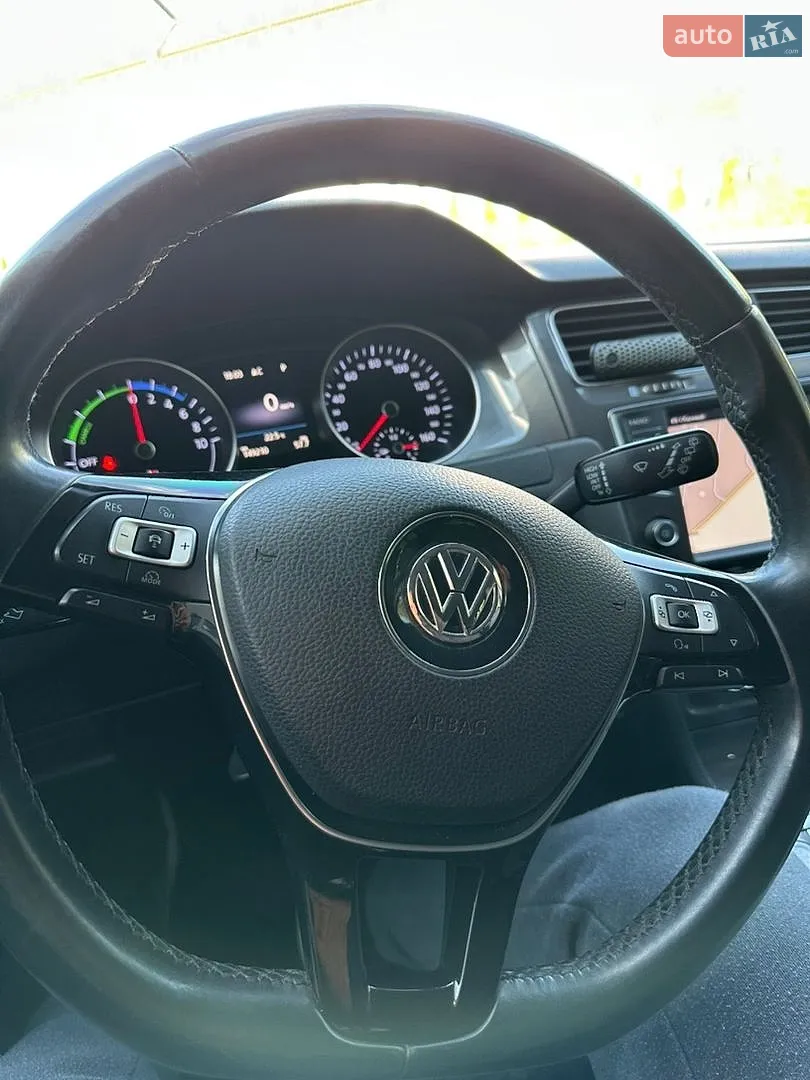 2016 Volkswagen Golf - мініатюра 22
