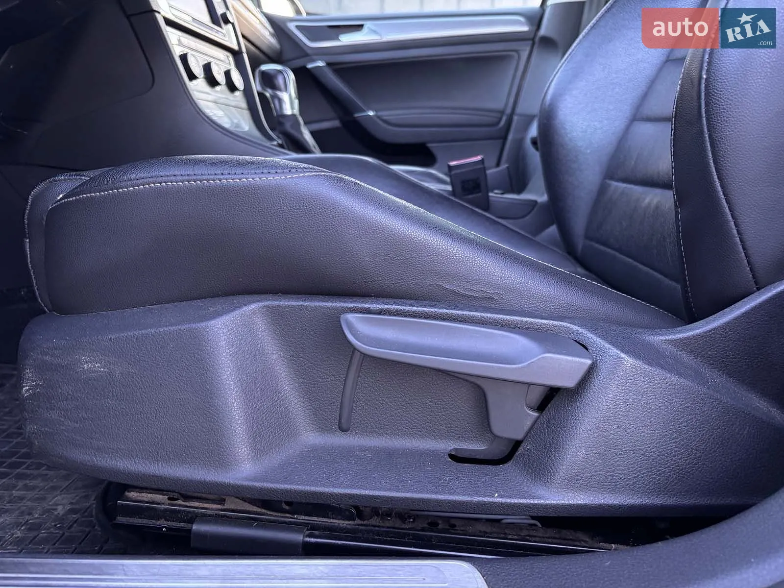 2014 Volkswagen Golf - мініатюра 22