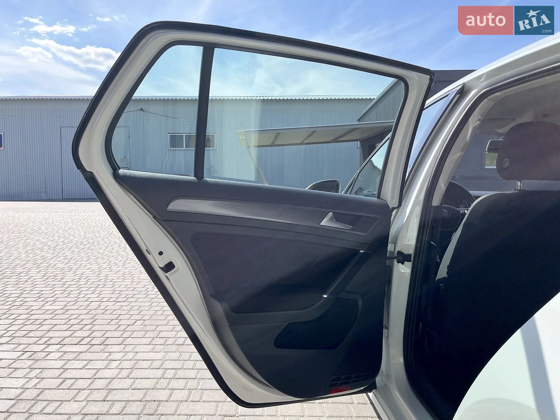 2020 Volkswagen Golf - мініатюра 31