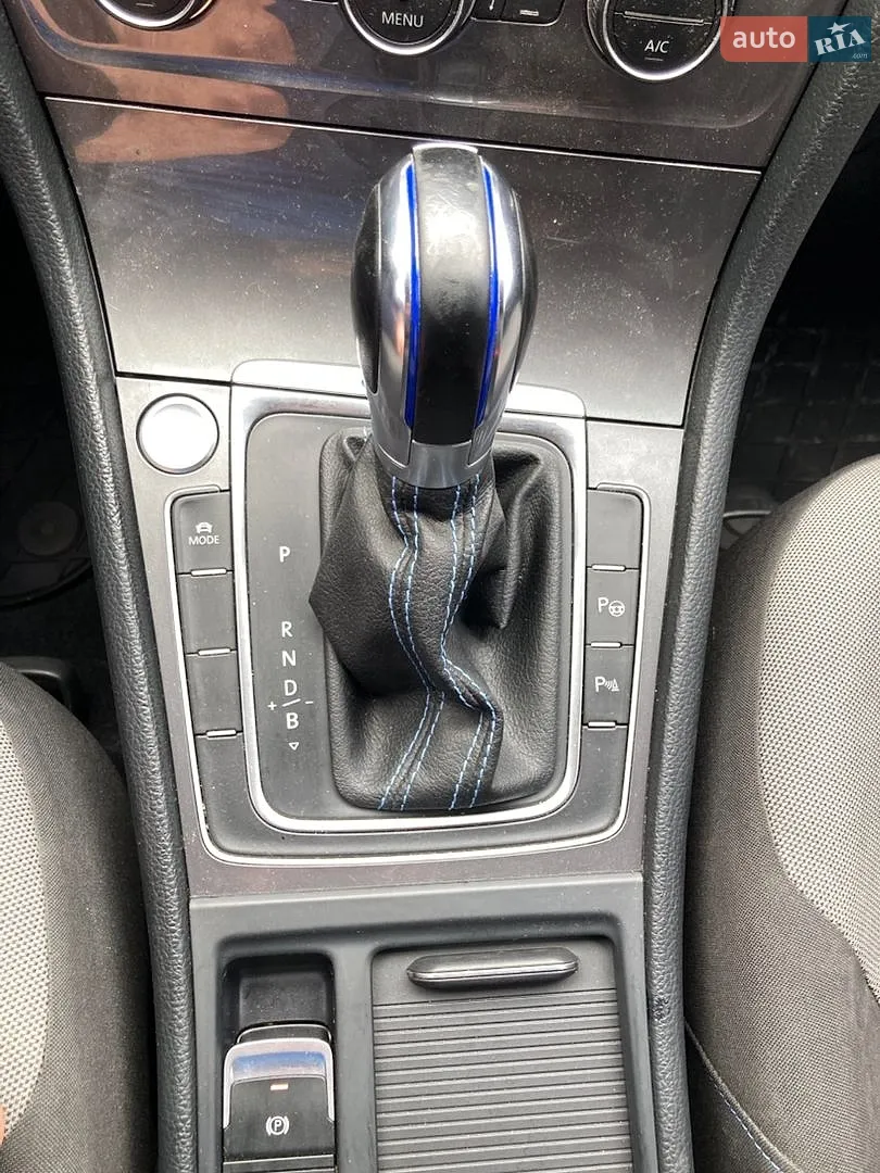 2016 Volkswagen Golf - мініатюра 20