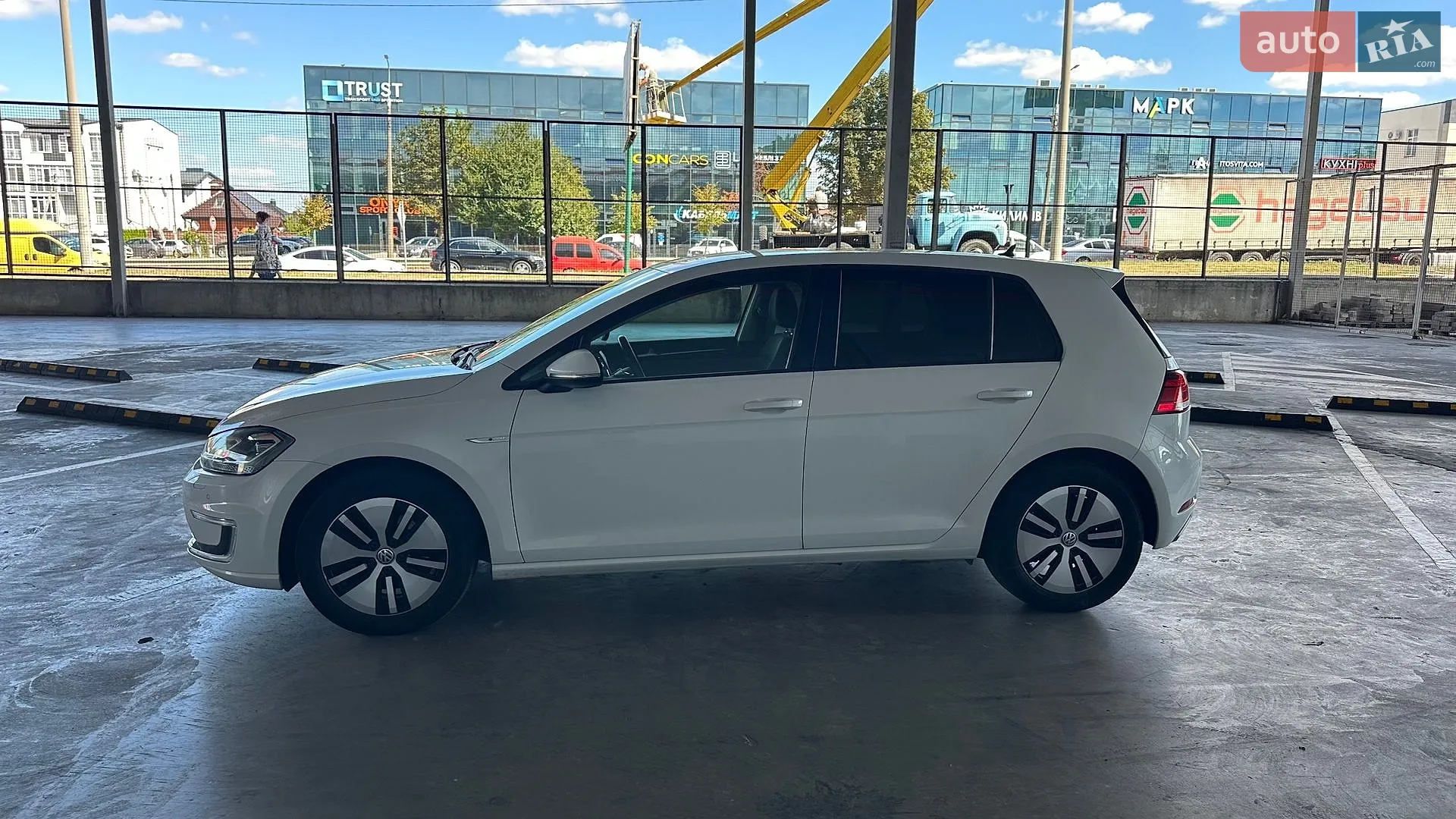2017 Volkswagen Golf - мініатюра 3